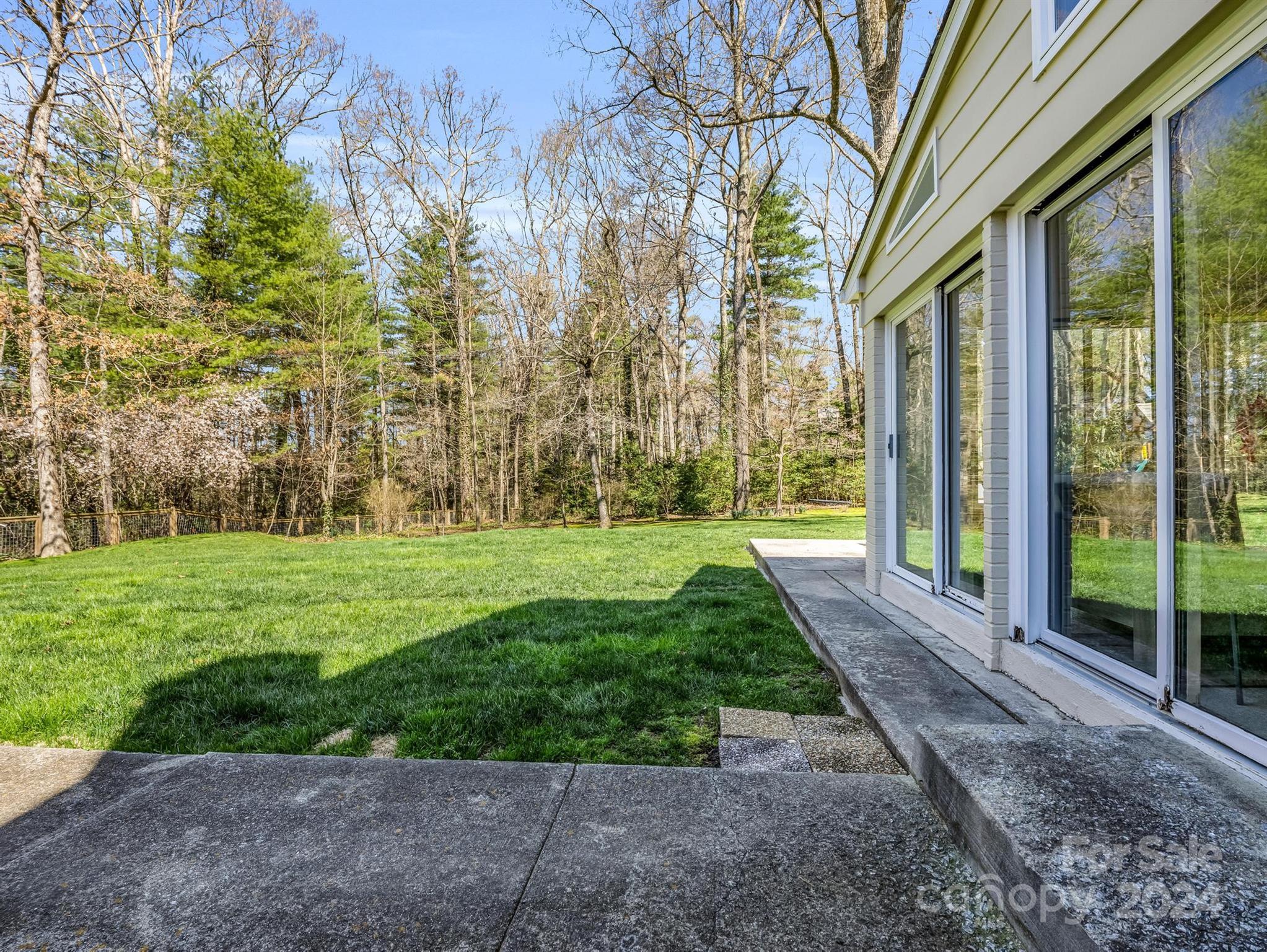 1341 Chanteloup Drive