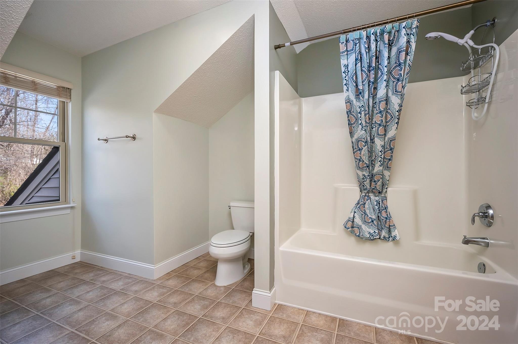 156 Wash Creek Drive Unit: C