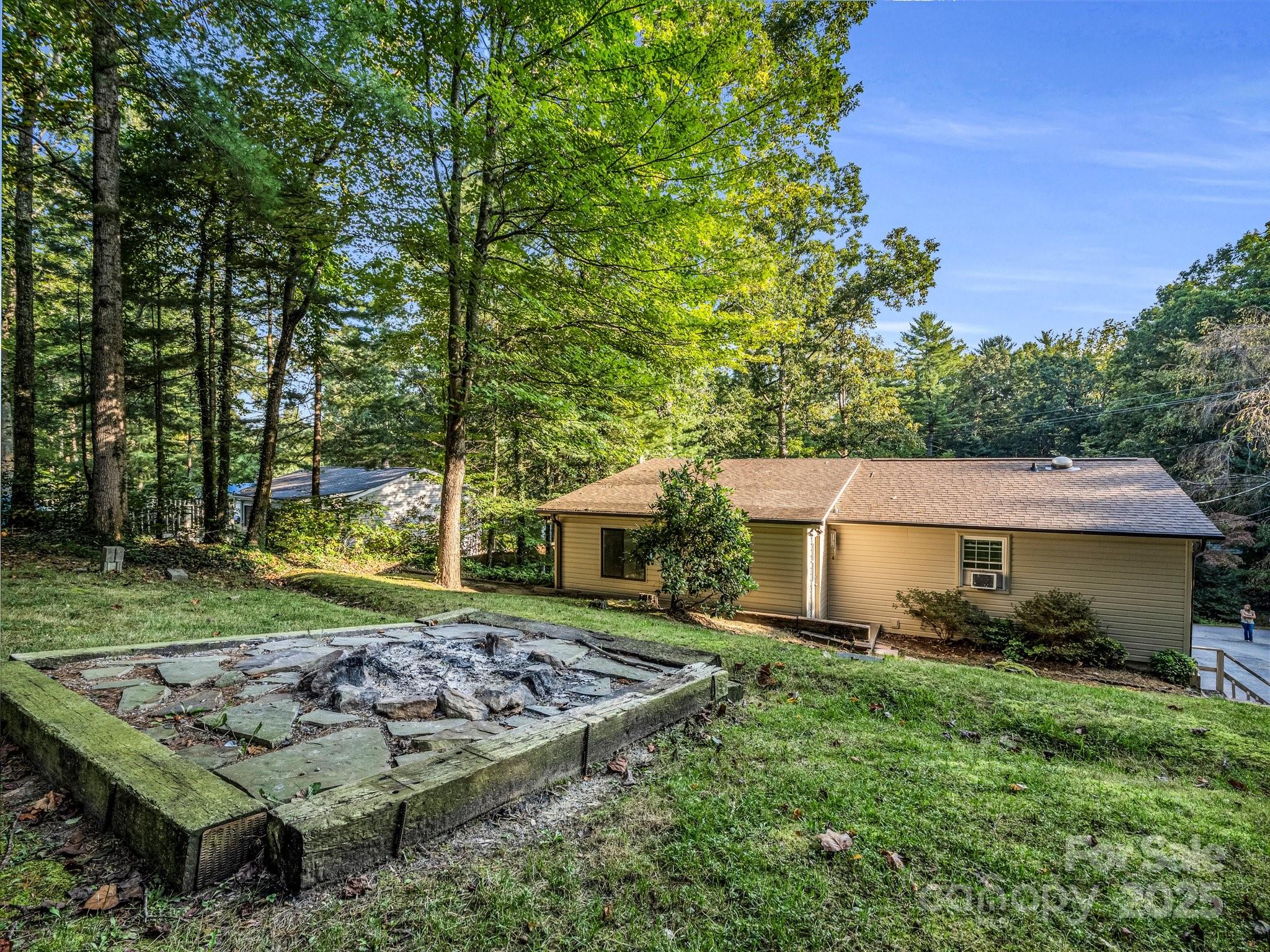 214 Hyder View Drive