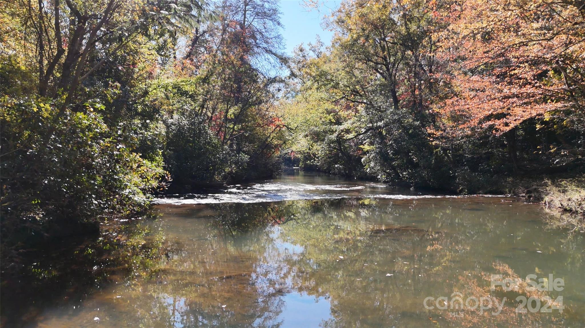 16 Acres Falcon Lane