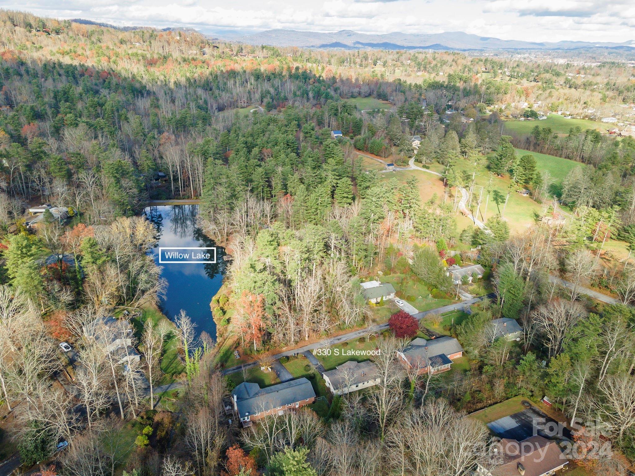 330 S Lakewood Circle