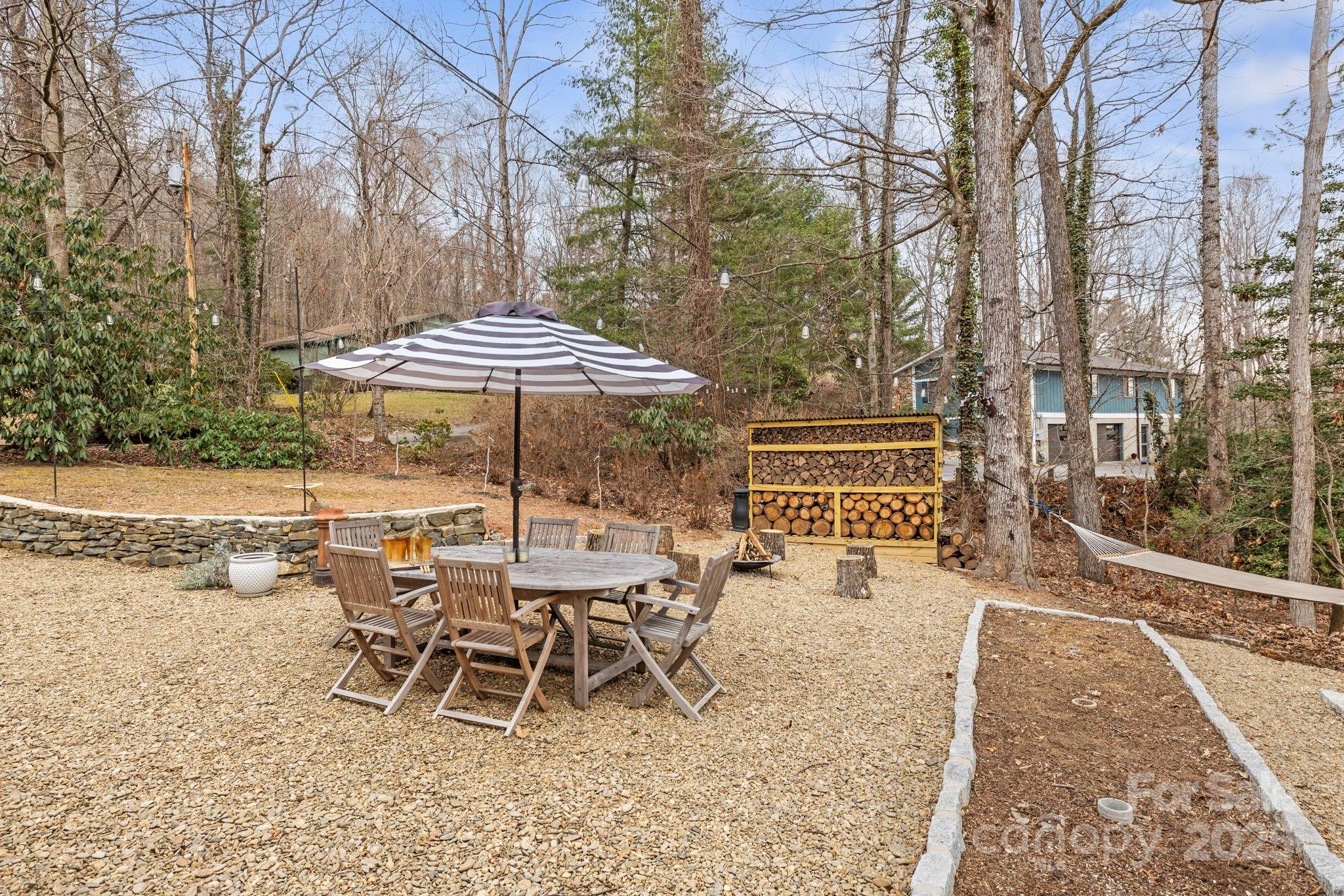 873 Indian Hill Road