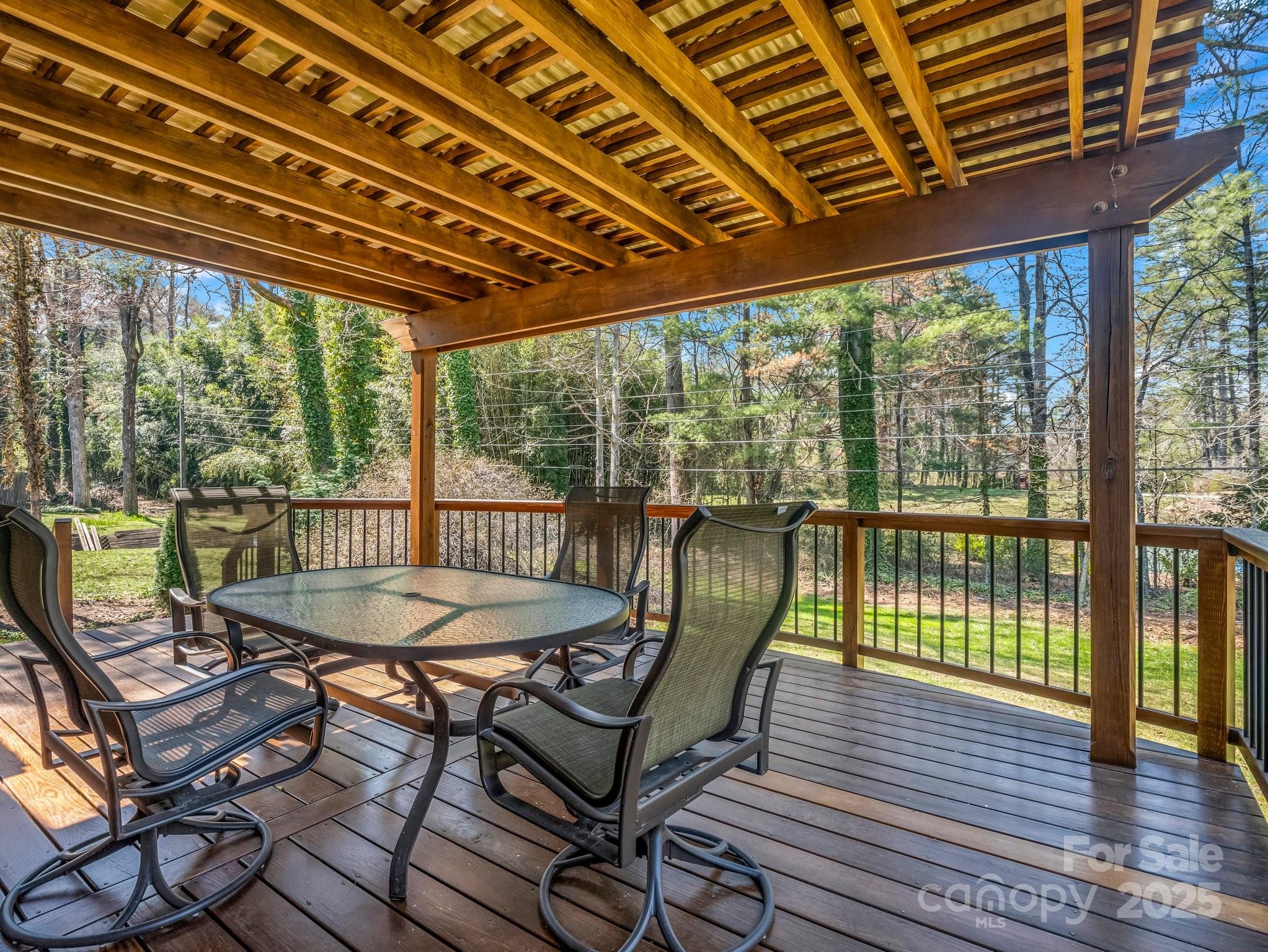 19 Robert E Lee Drive