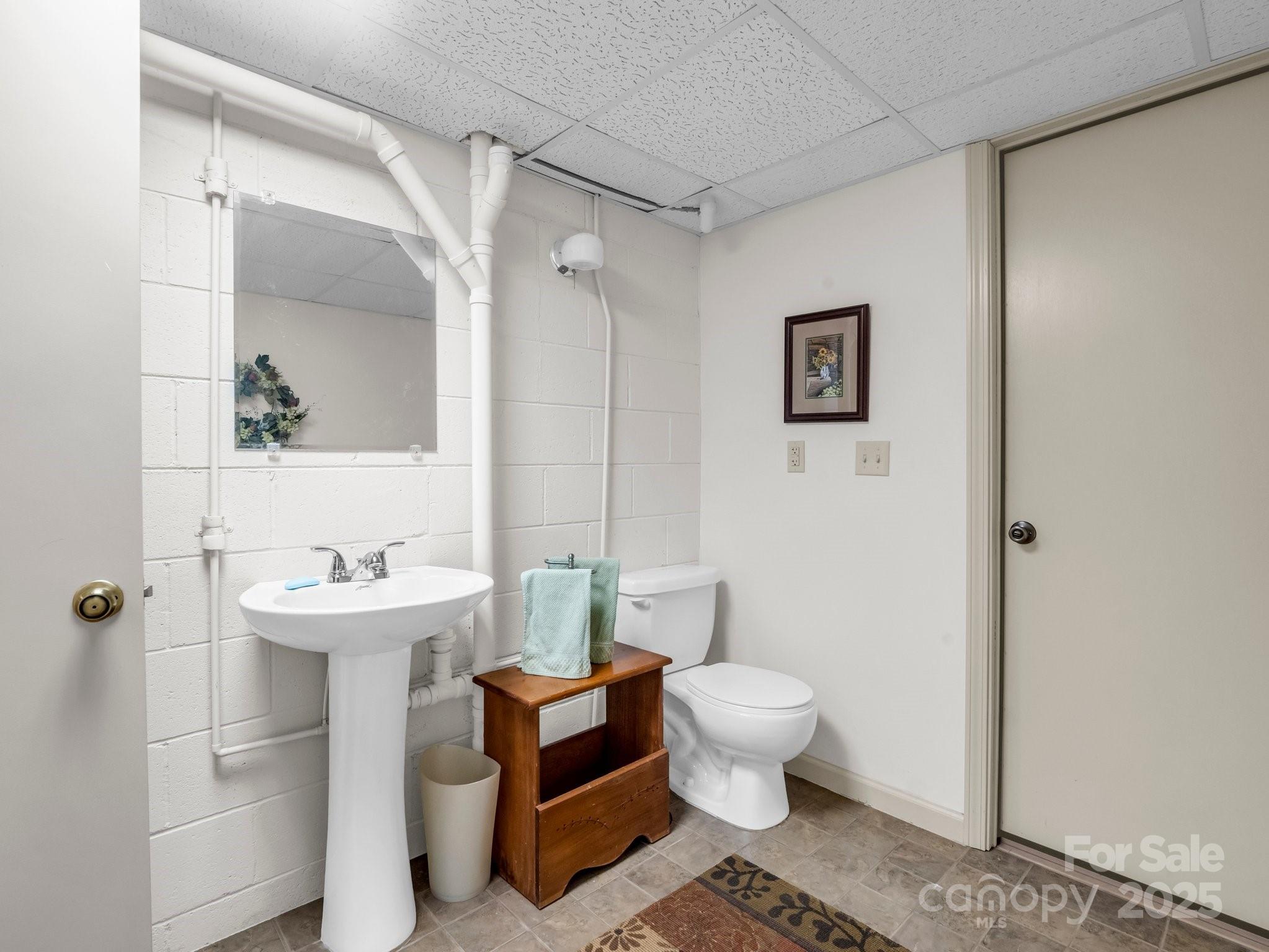 19 Robert E Lee Drive