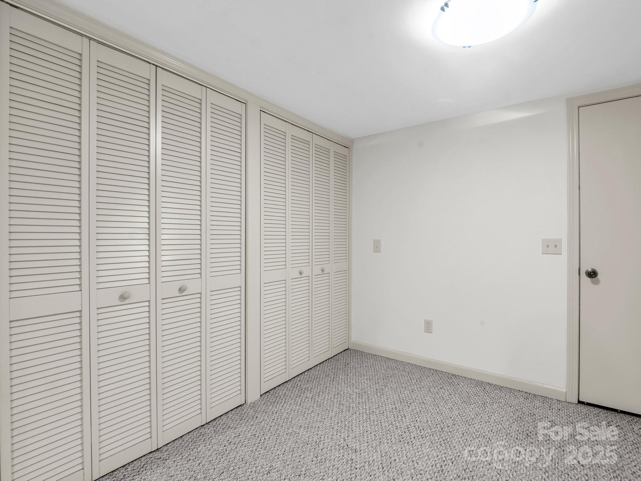 19 Robert E Lee Drive