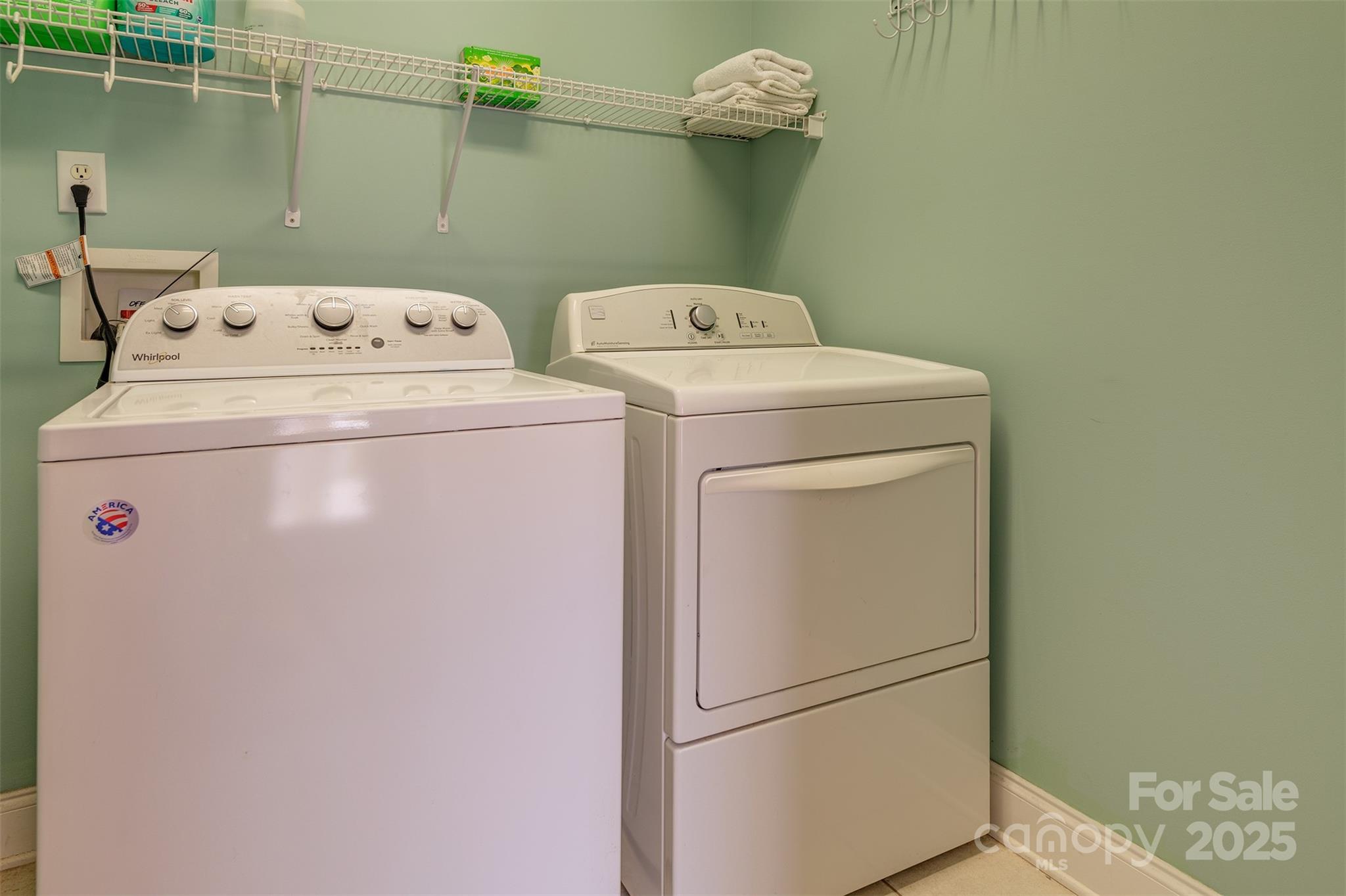 163 Carolina Bluebird Loop