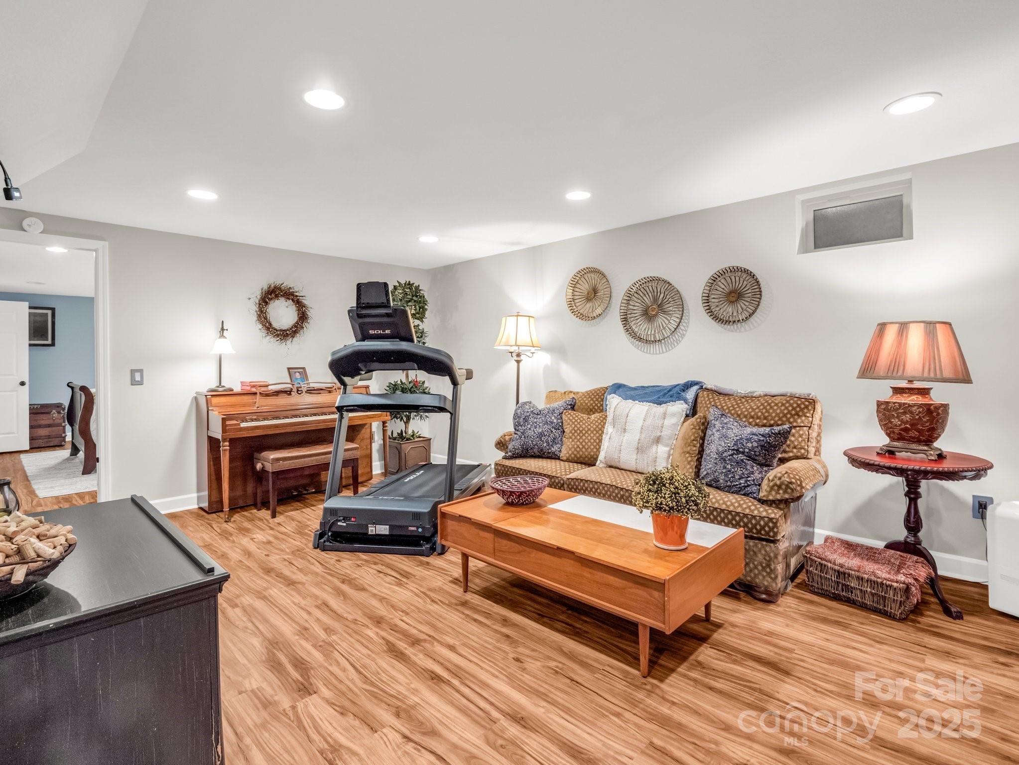 1647 Kensington Road