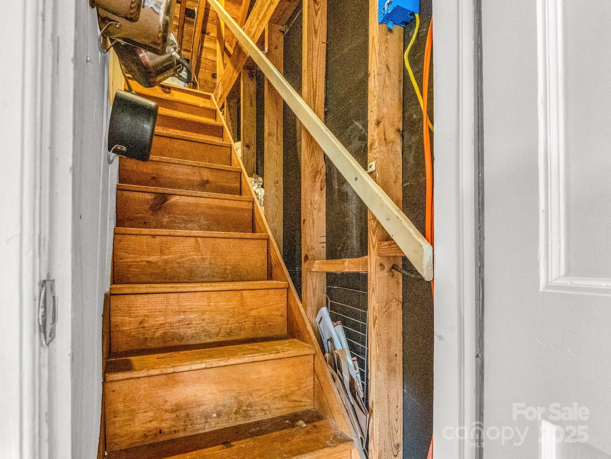 1647 Kensington Road