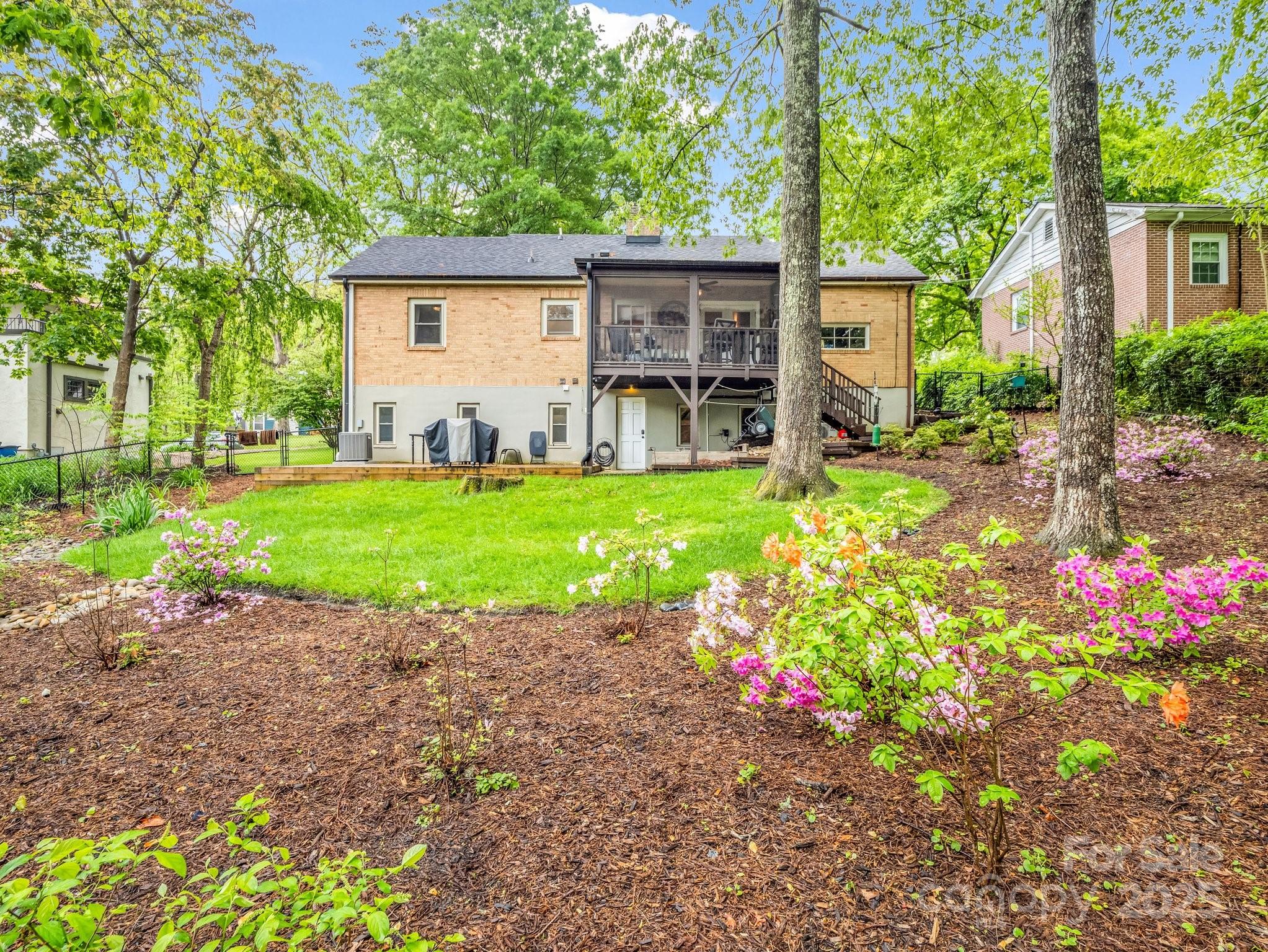 1647 Kensington Road