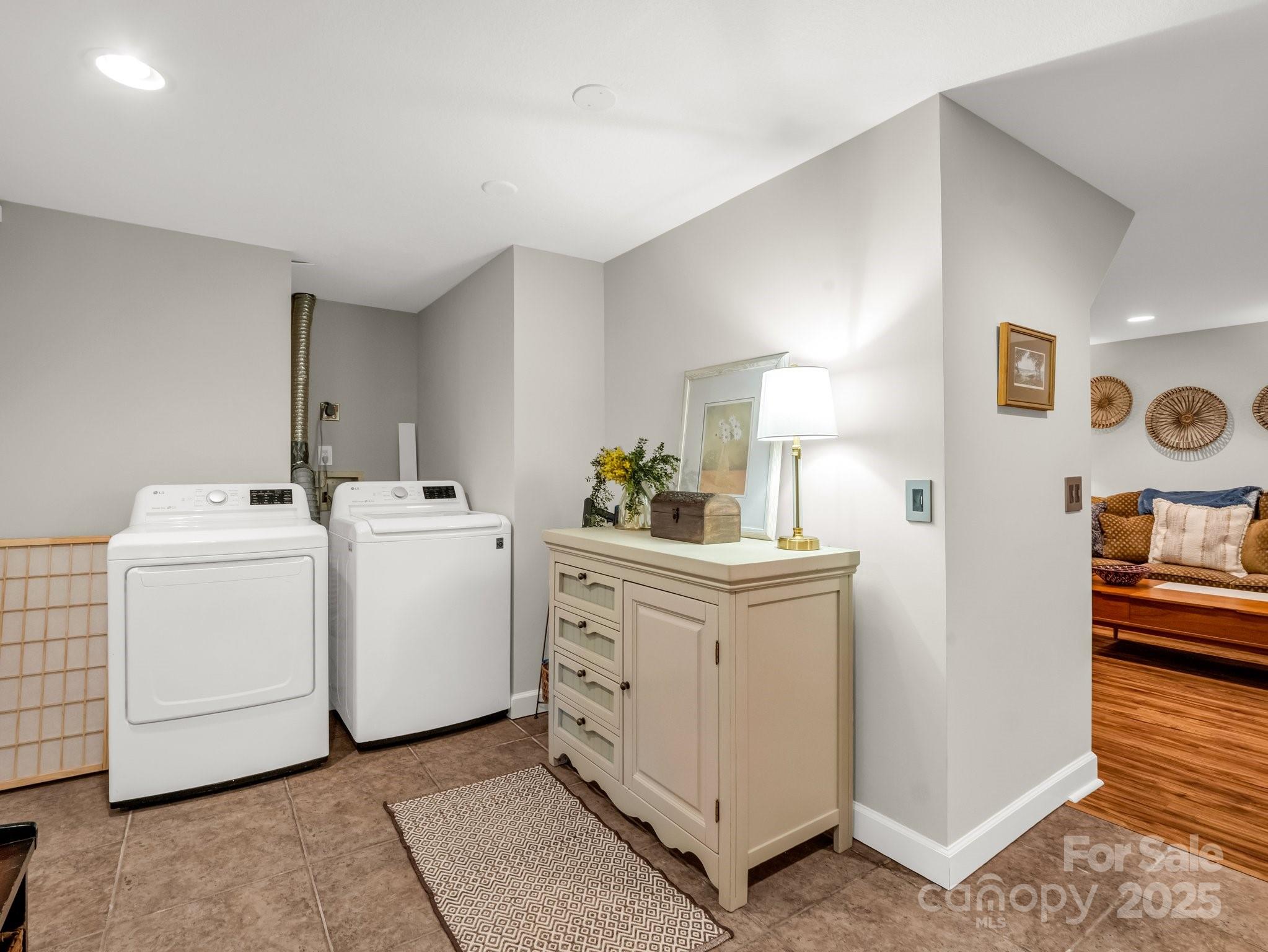 1647 Kensington Road