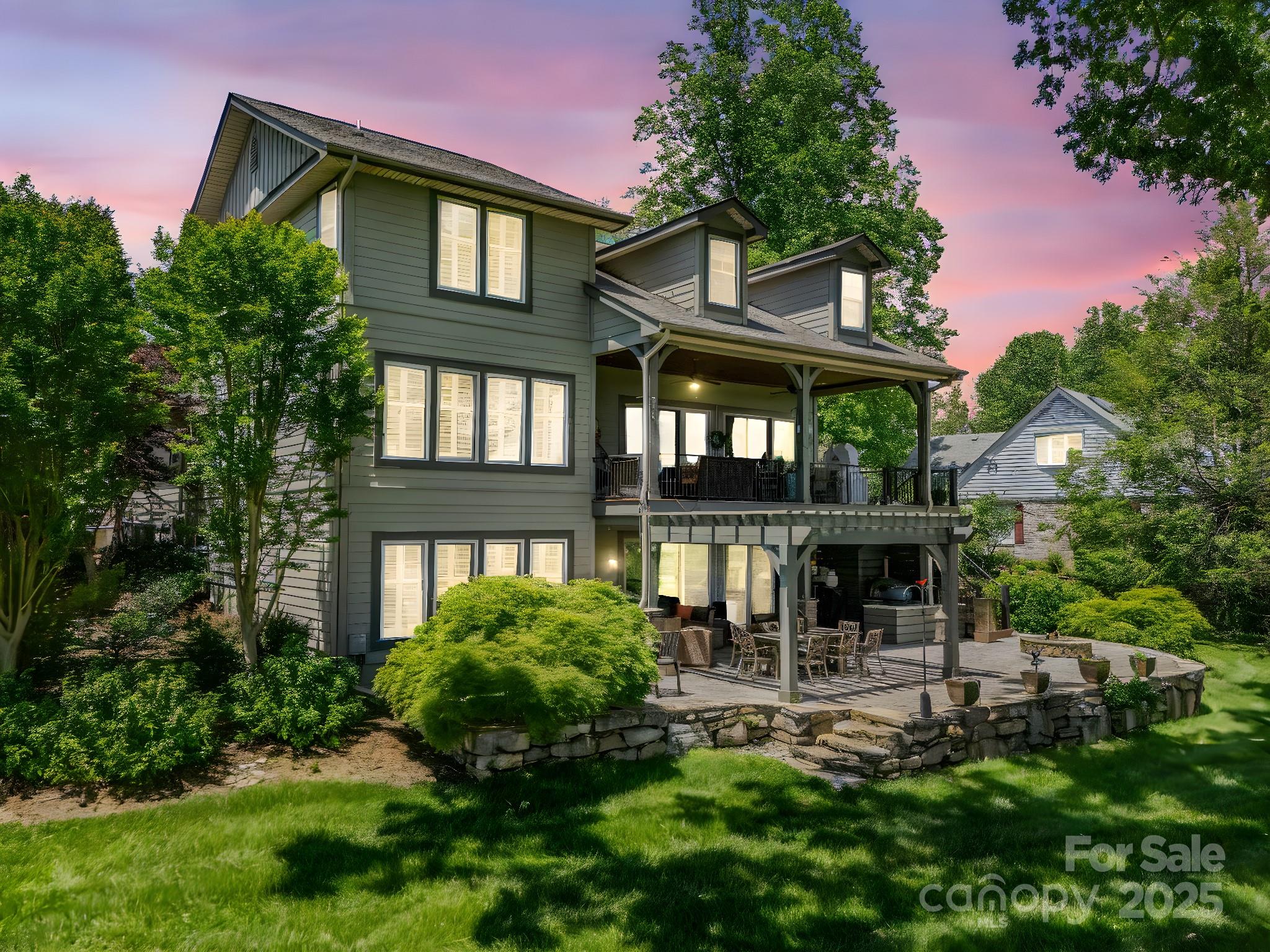 1903 Country Club Road