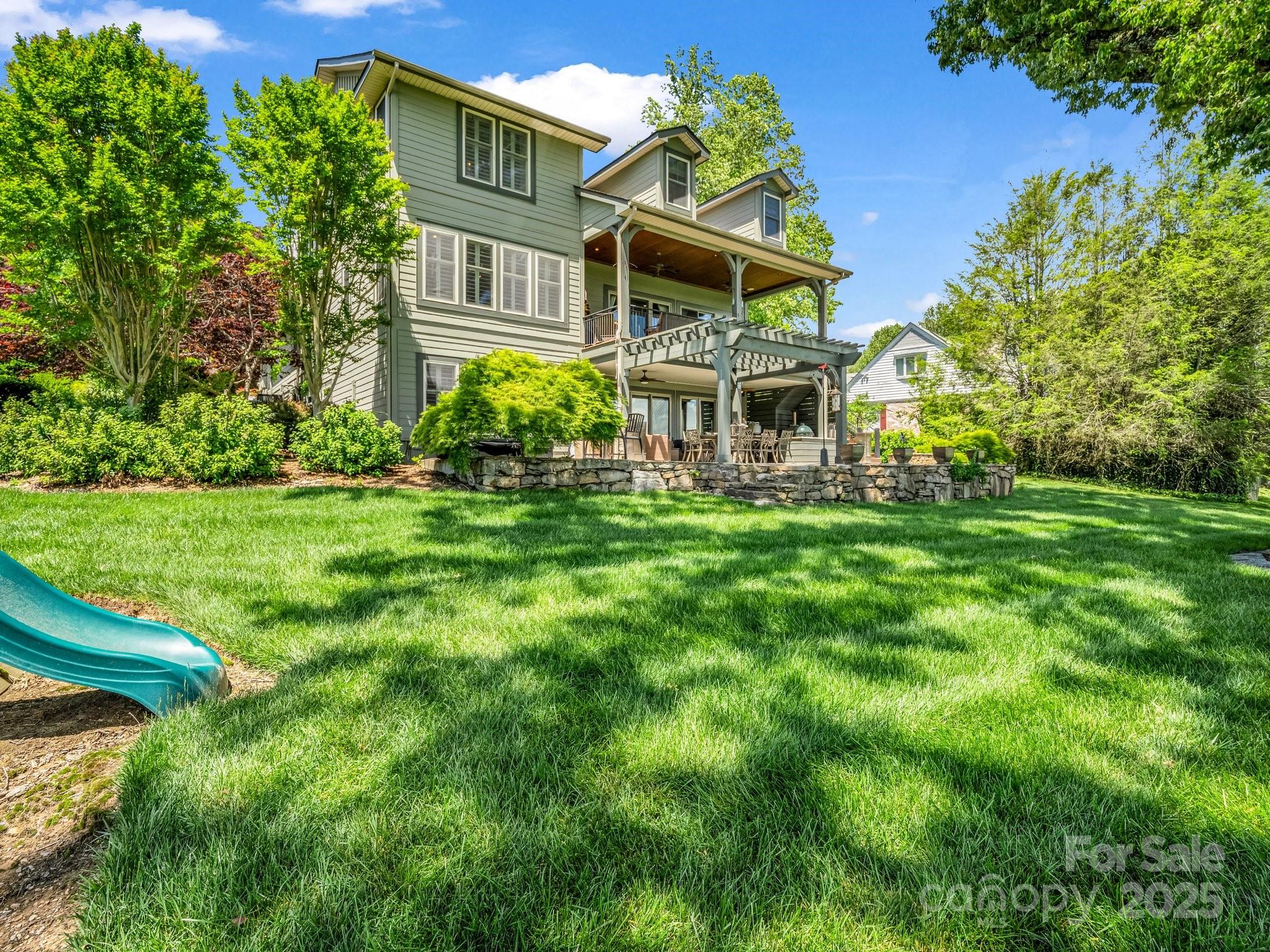 1903 Country Club Road