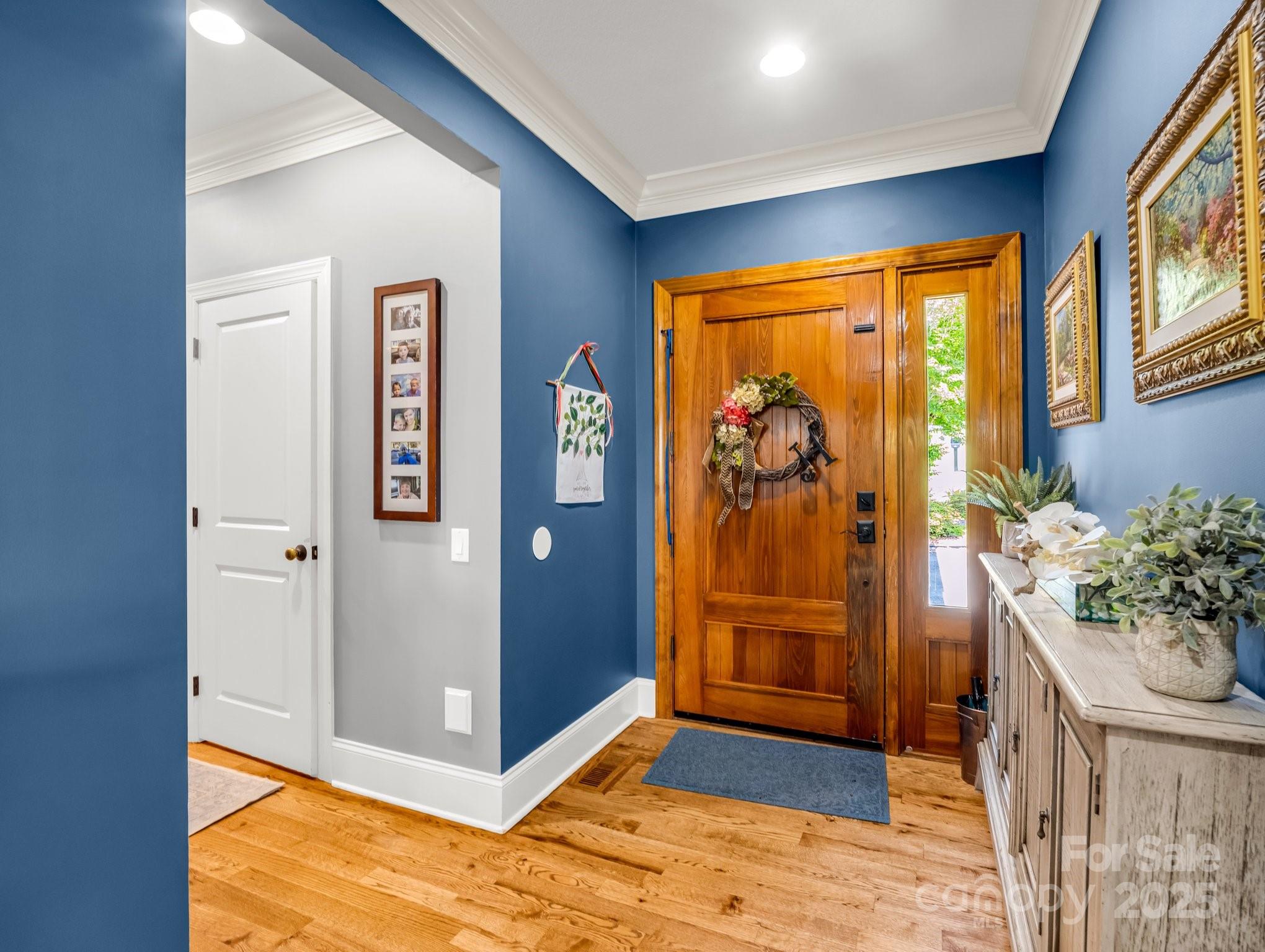 1903 Country Club Road