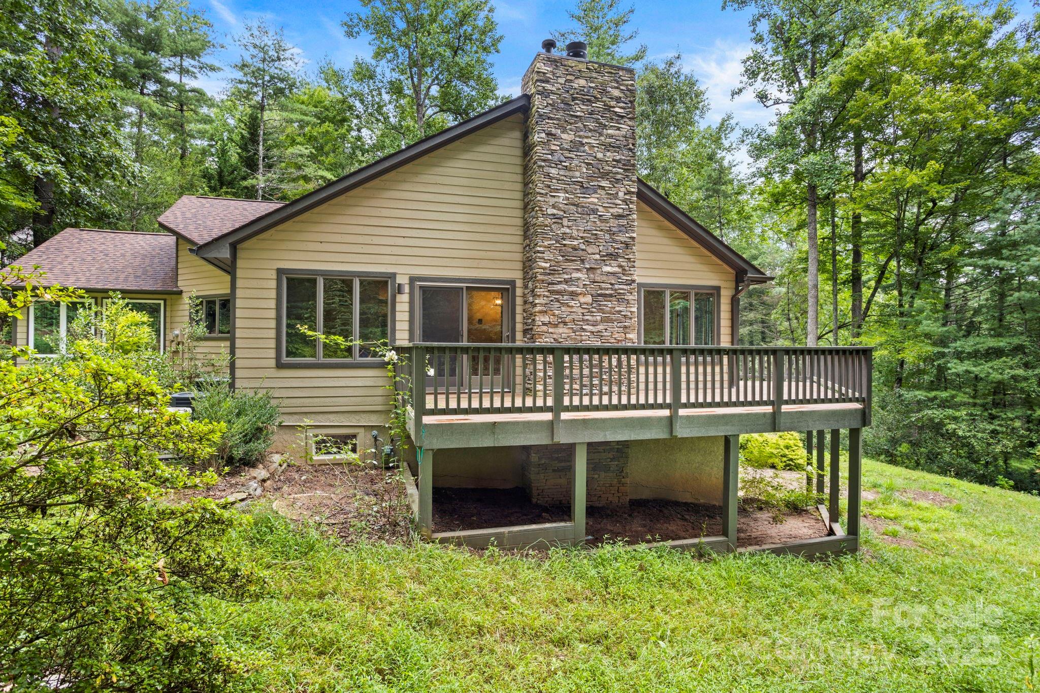 35 Mountain Lake Drive