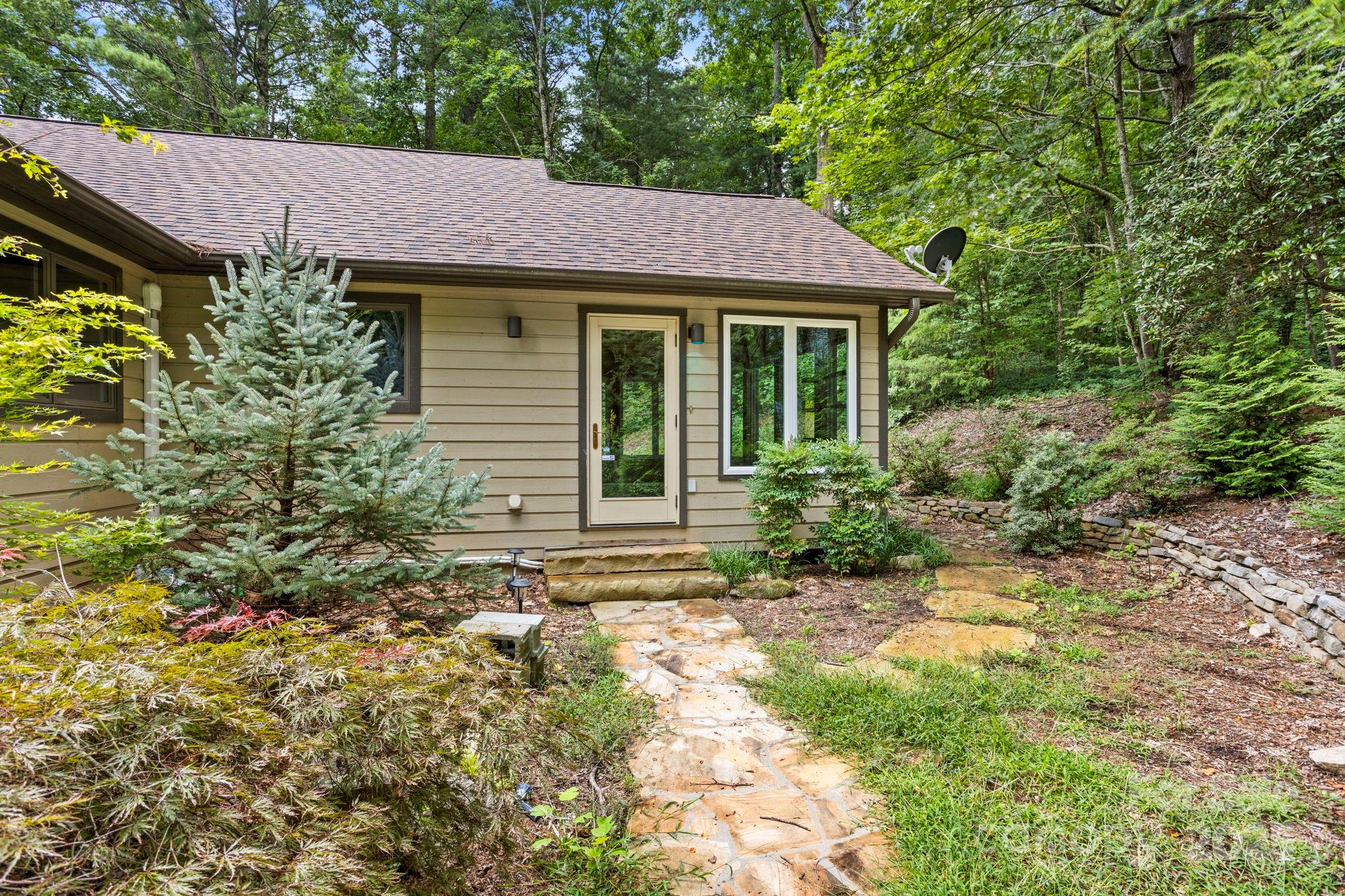 35 Mountain Lake Drive