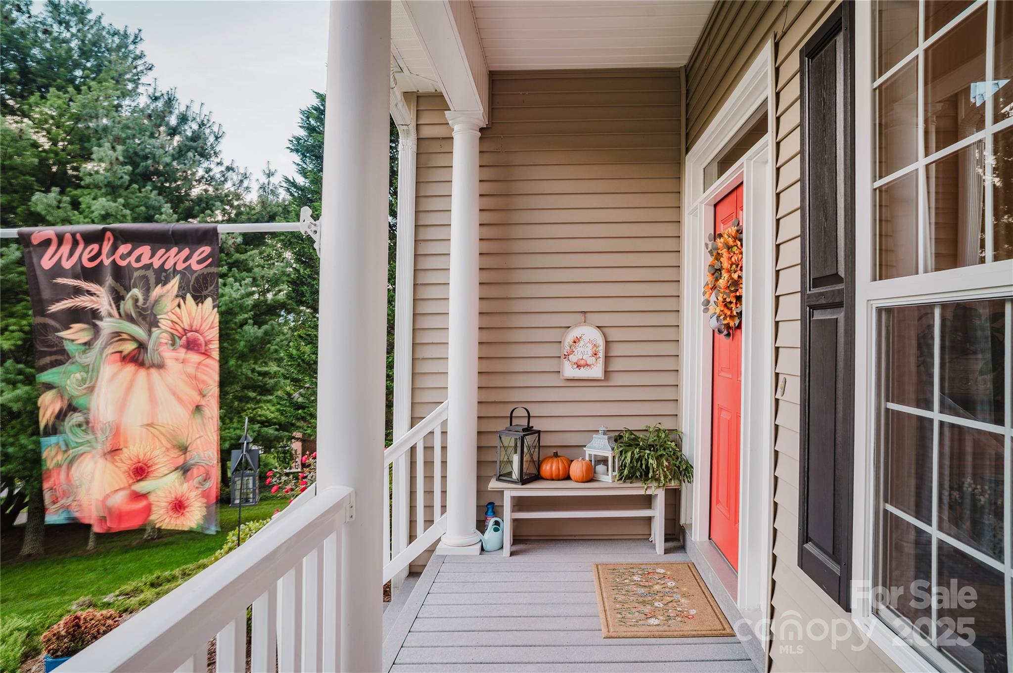 2007 Holly Tree Hill