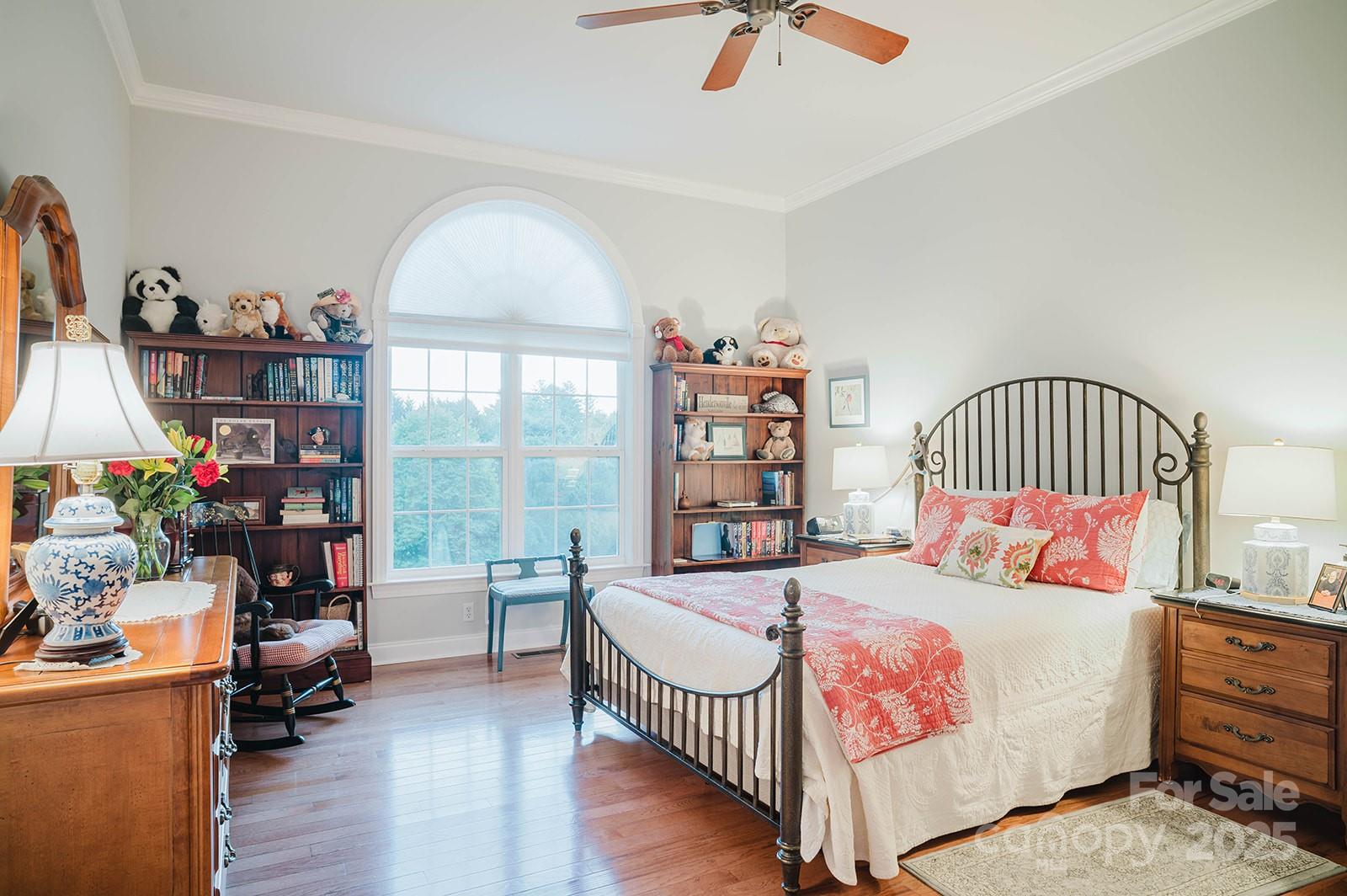 2007 Holly Tree Hill