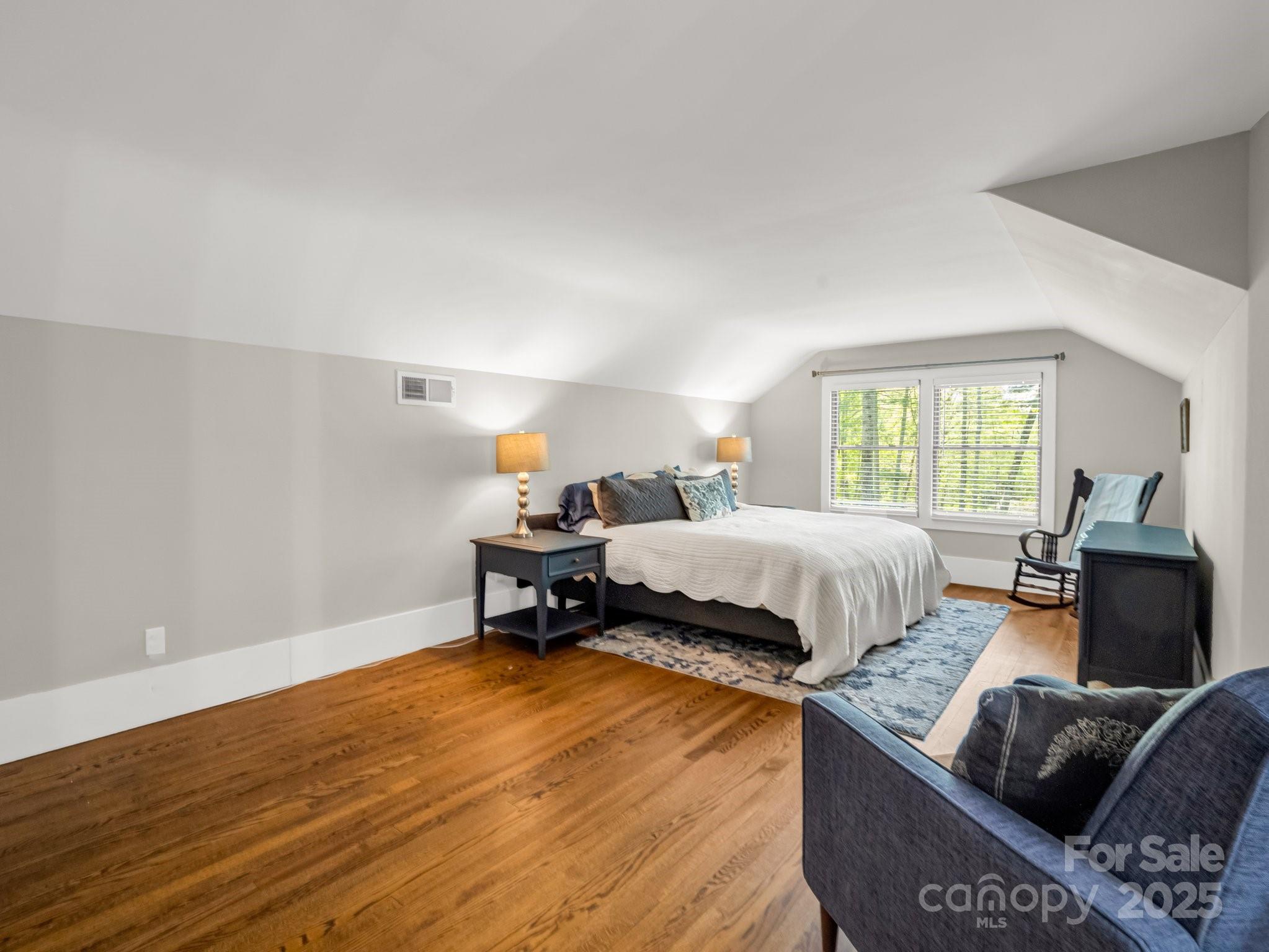 1351 Chanteloup Drive