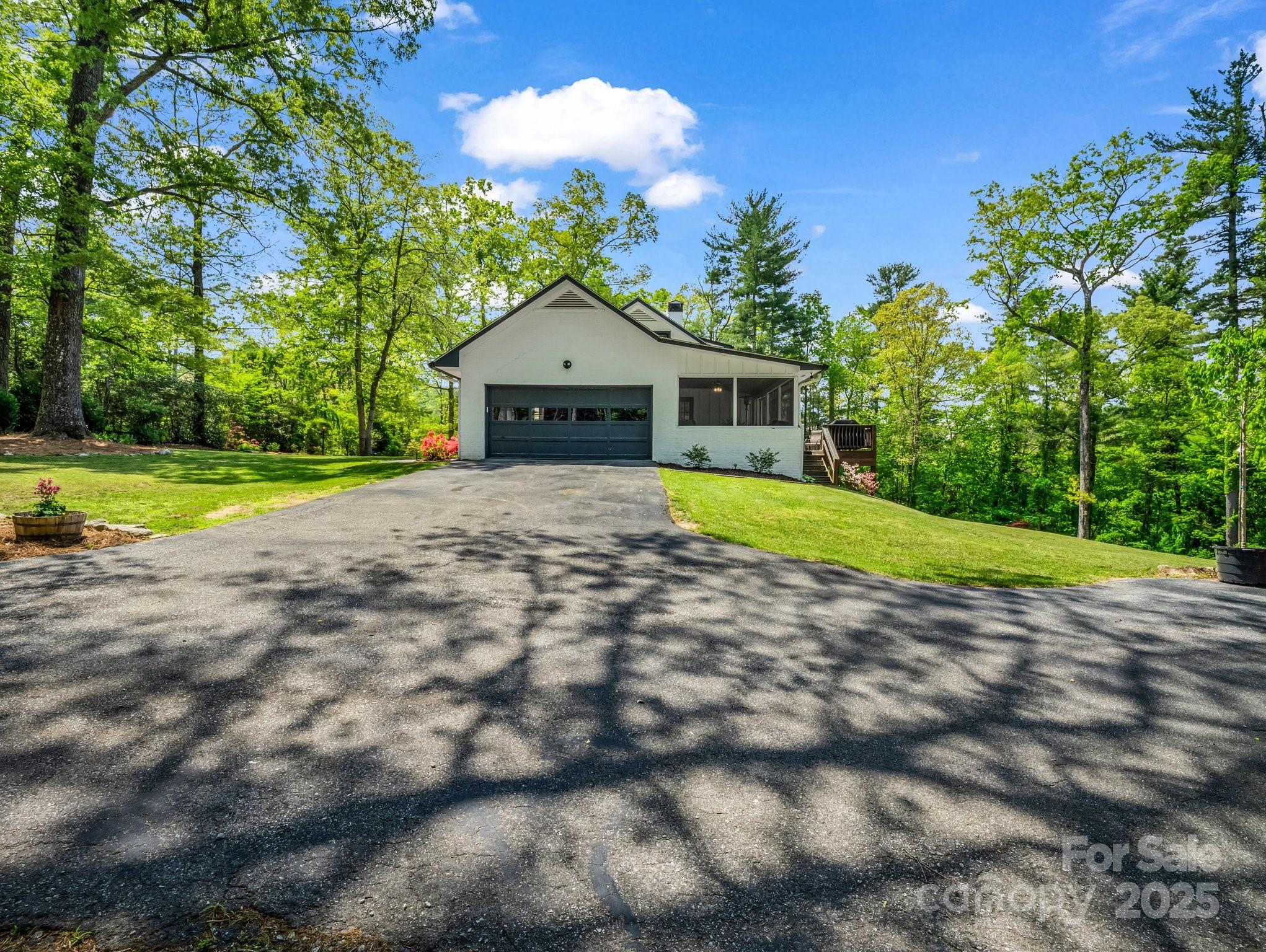 1351 Chanteloup Drive