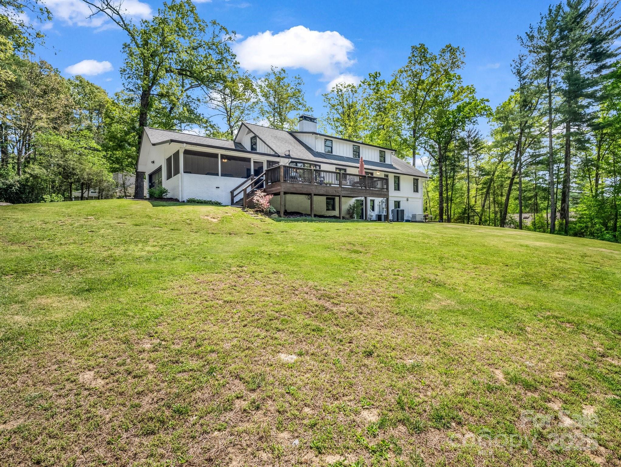 1351 Chanteloup Drive