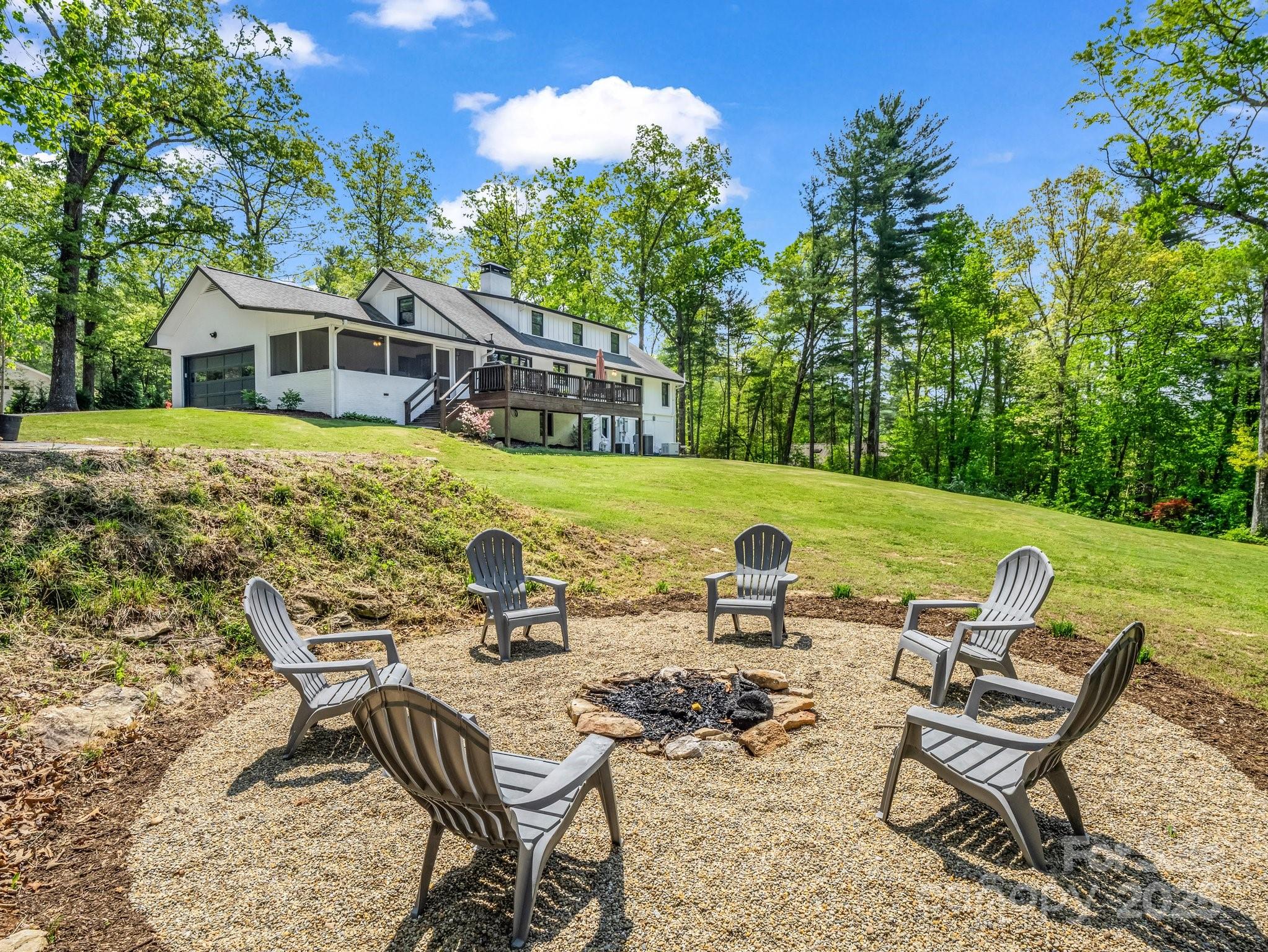 1351 Chanteloup Drive