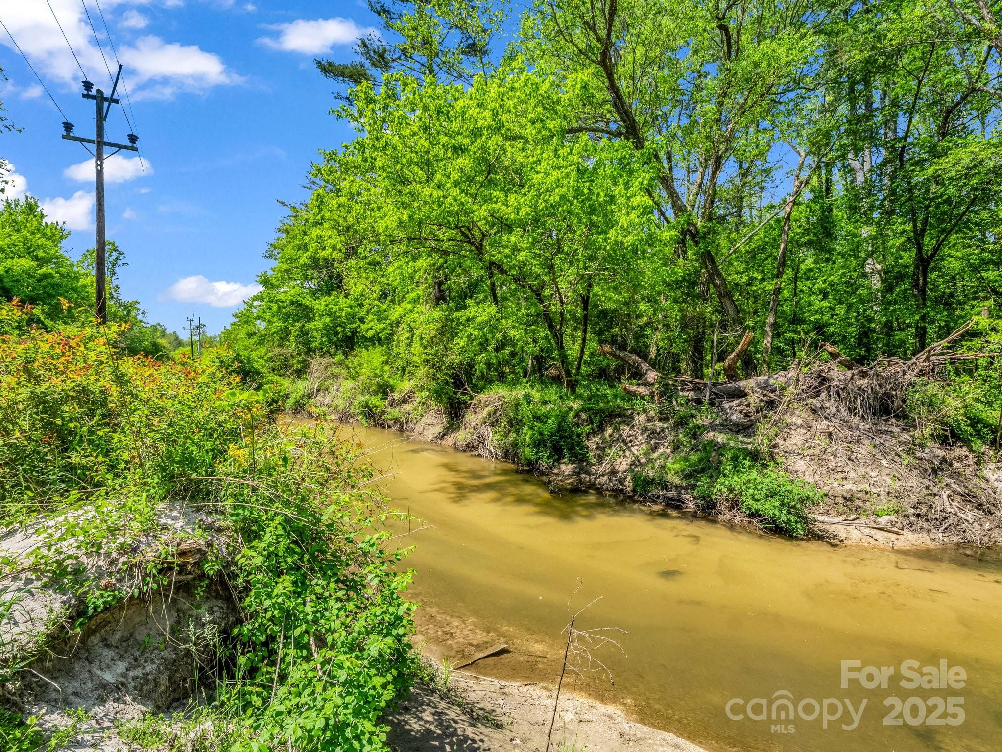 1351 Chanteloup Drive