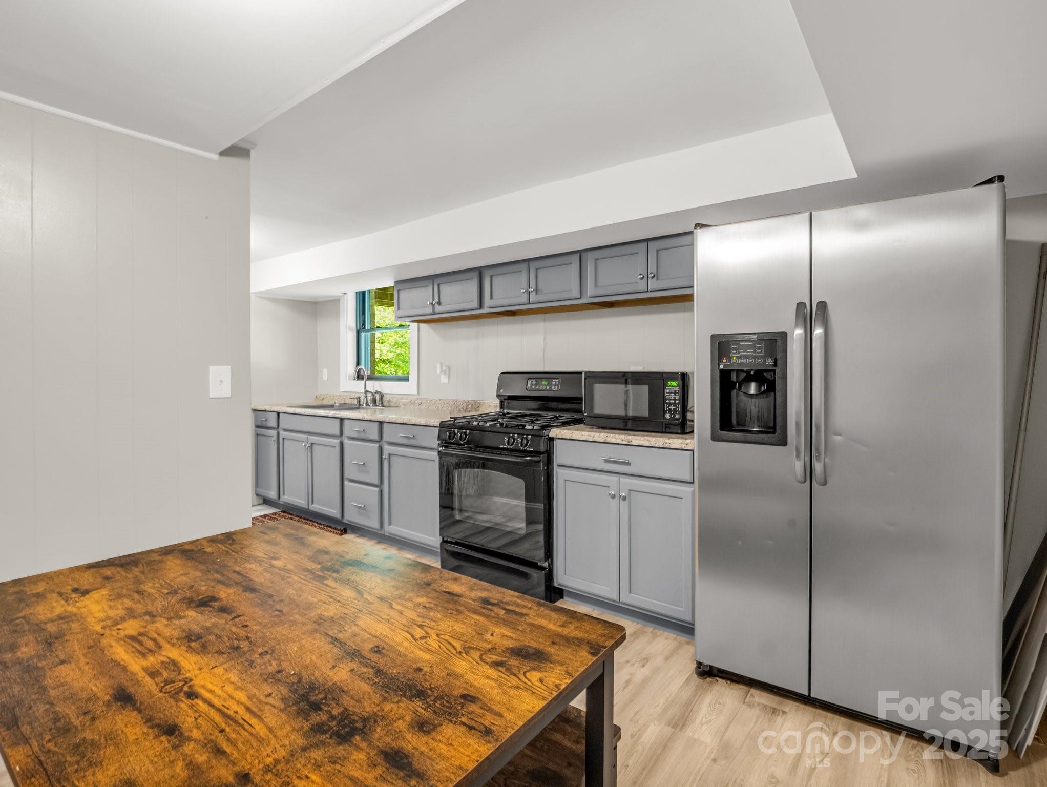 1351 Chanteloup Drive