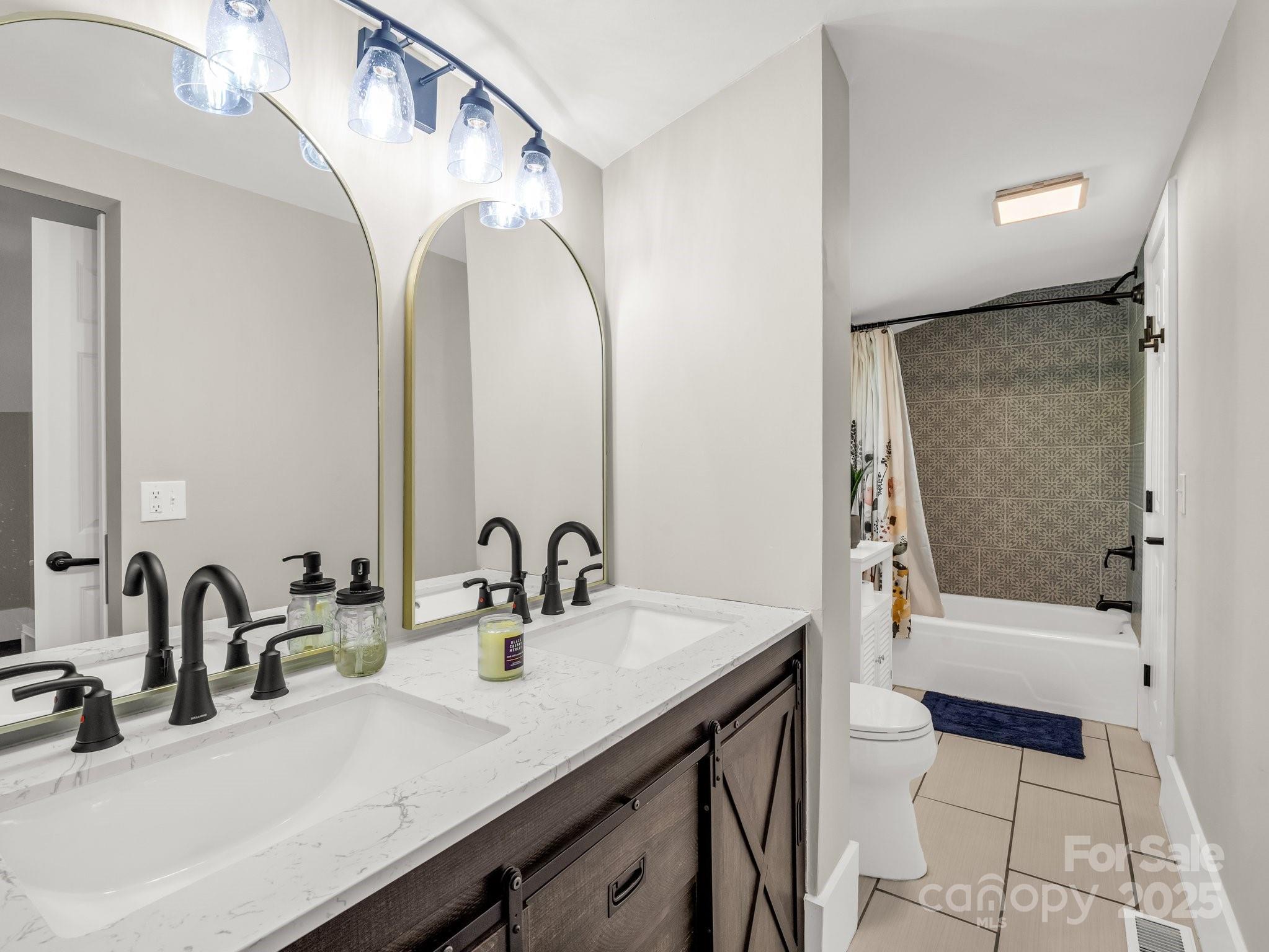 1351 Chanteloup Drive