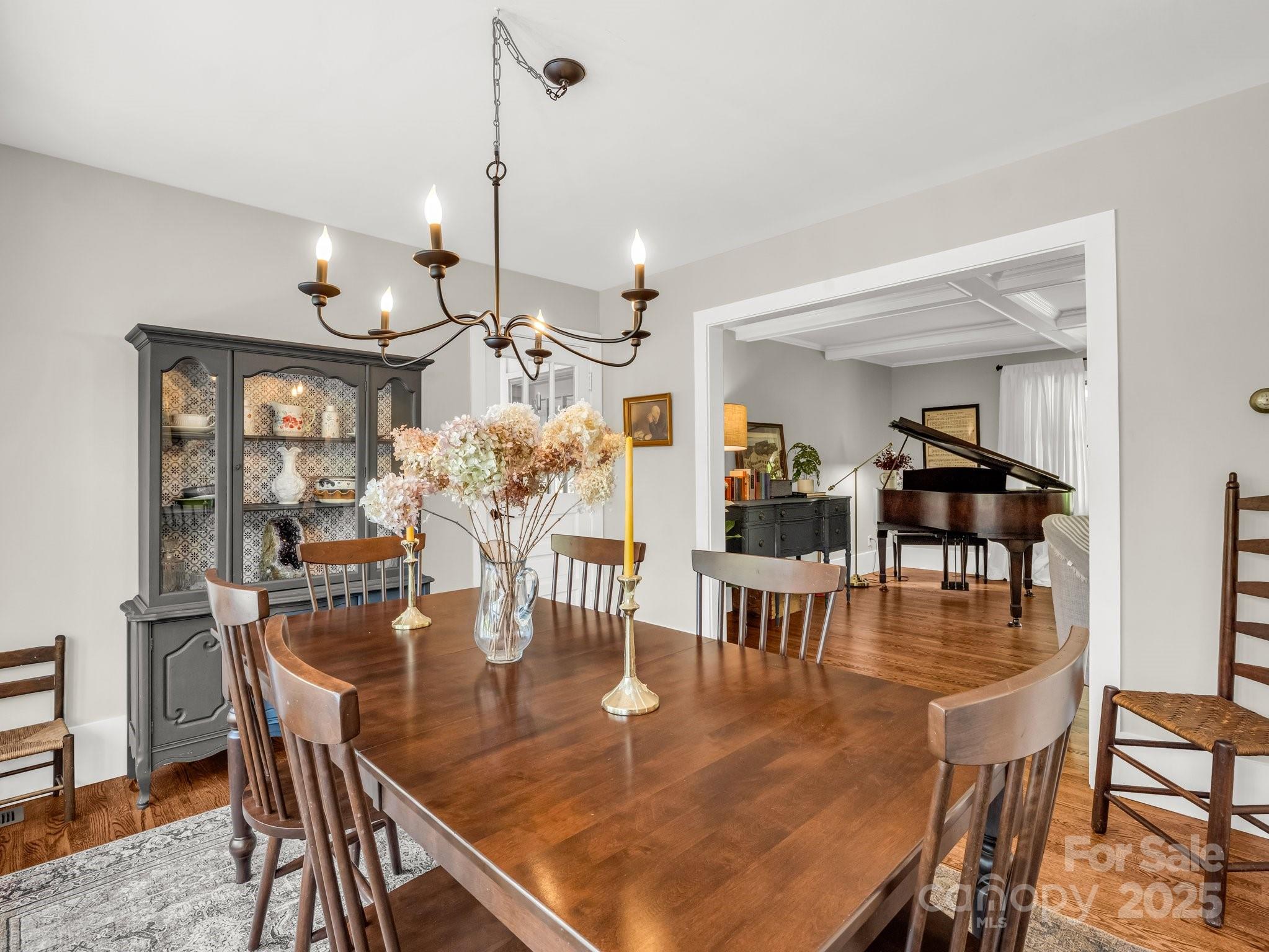 1351 Chanteloup Drive