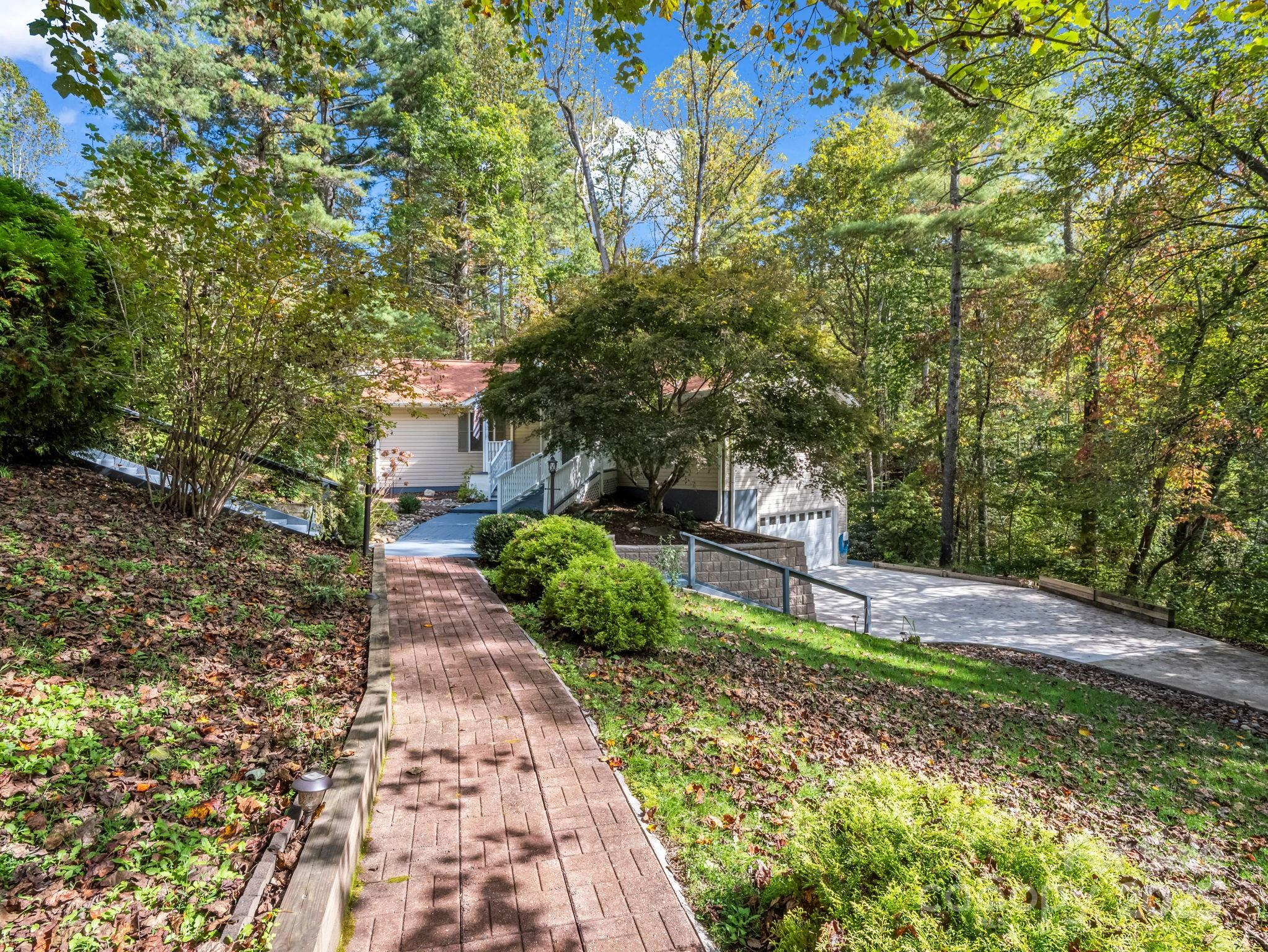 204 Pine Berry Circle