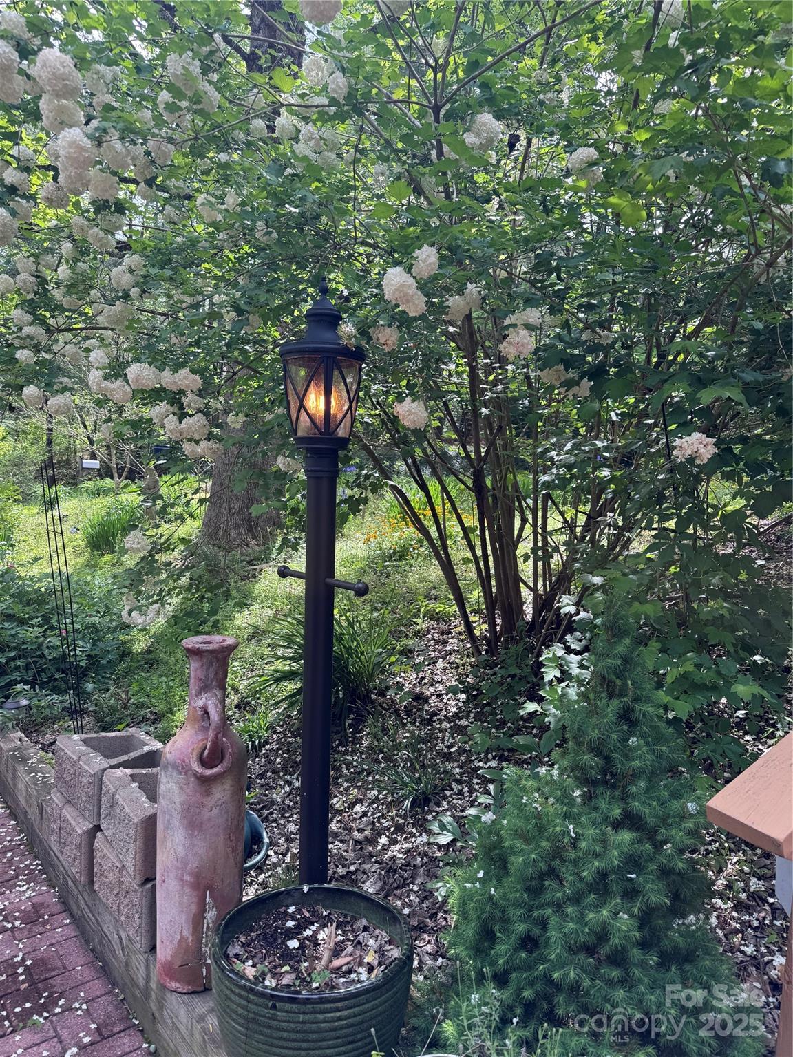 204 Pine Berry Circle