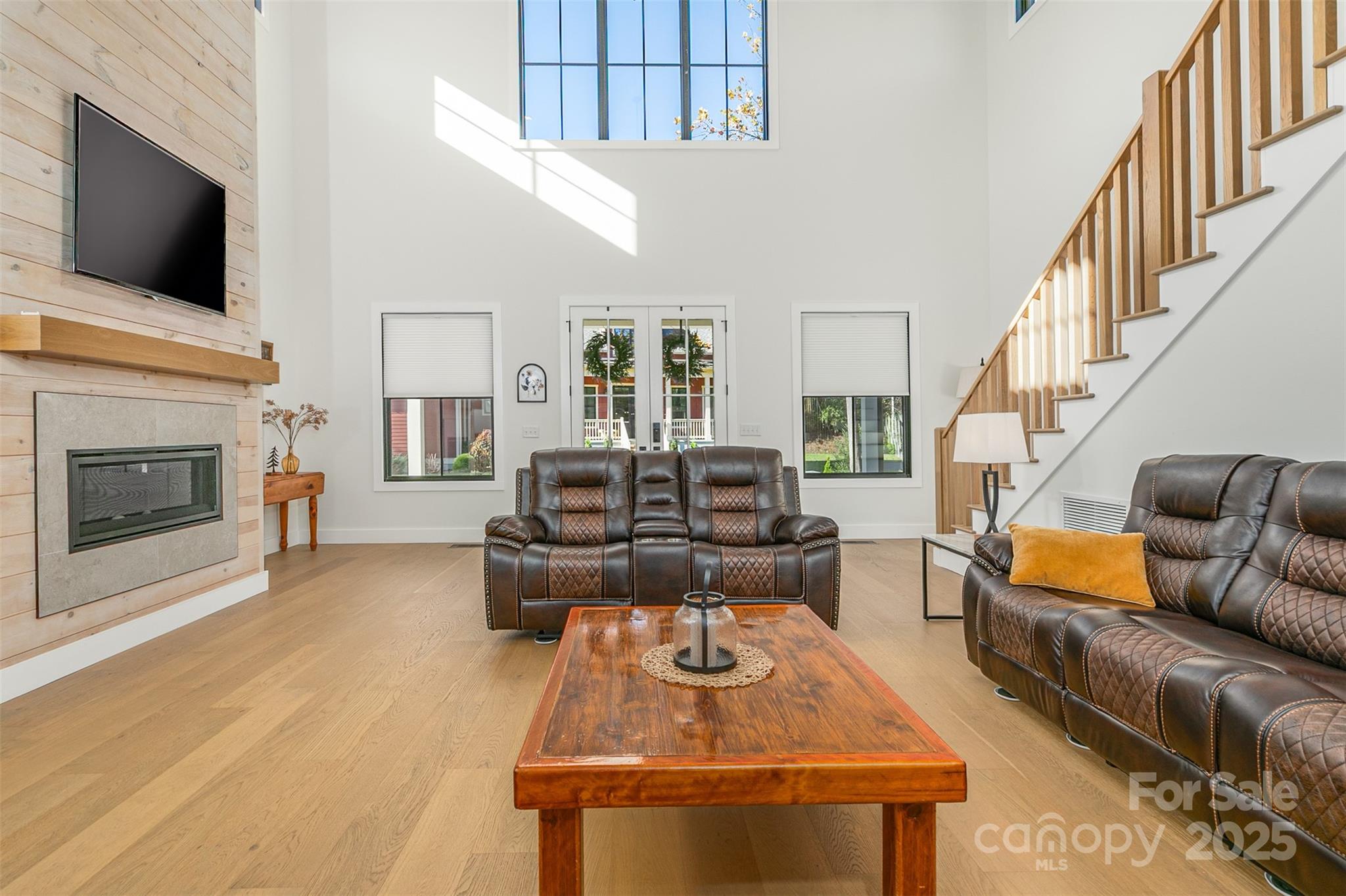 386 Lindsey Farm Drive