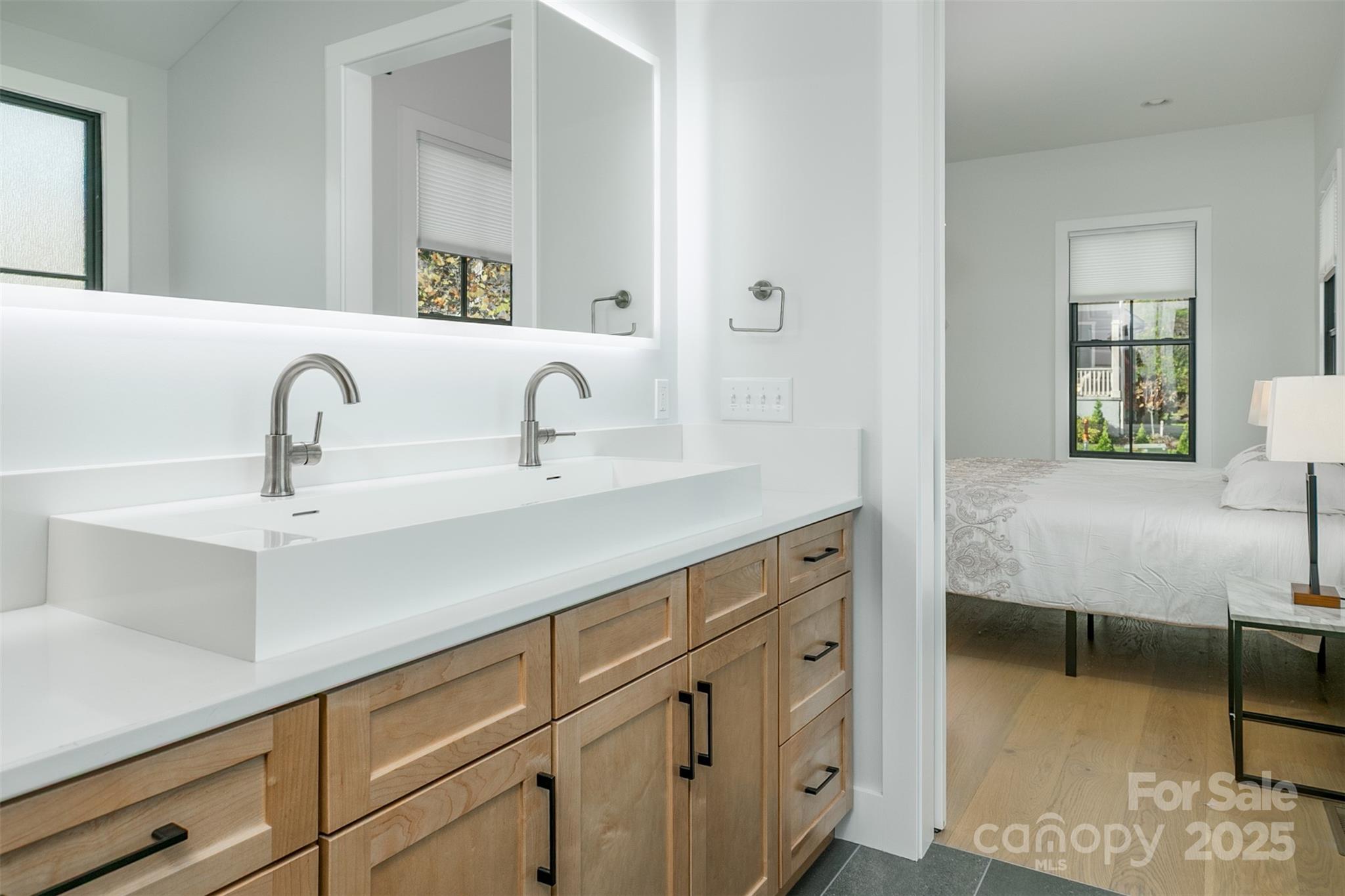 386 Lindsey Farm Drive