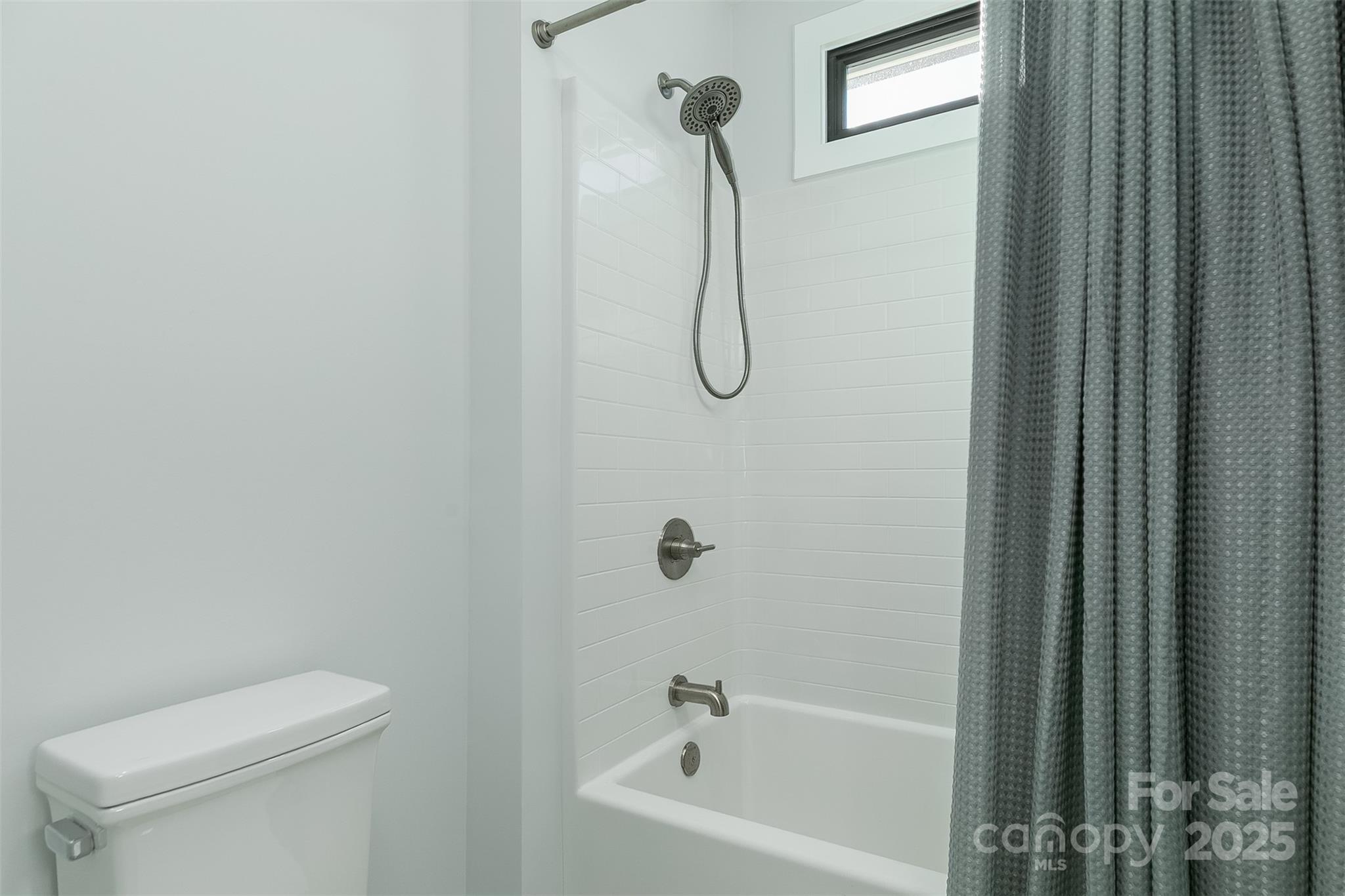 386 Lindsey Farm Drive