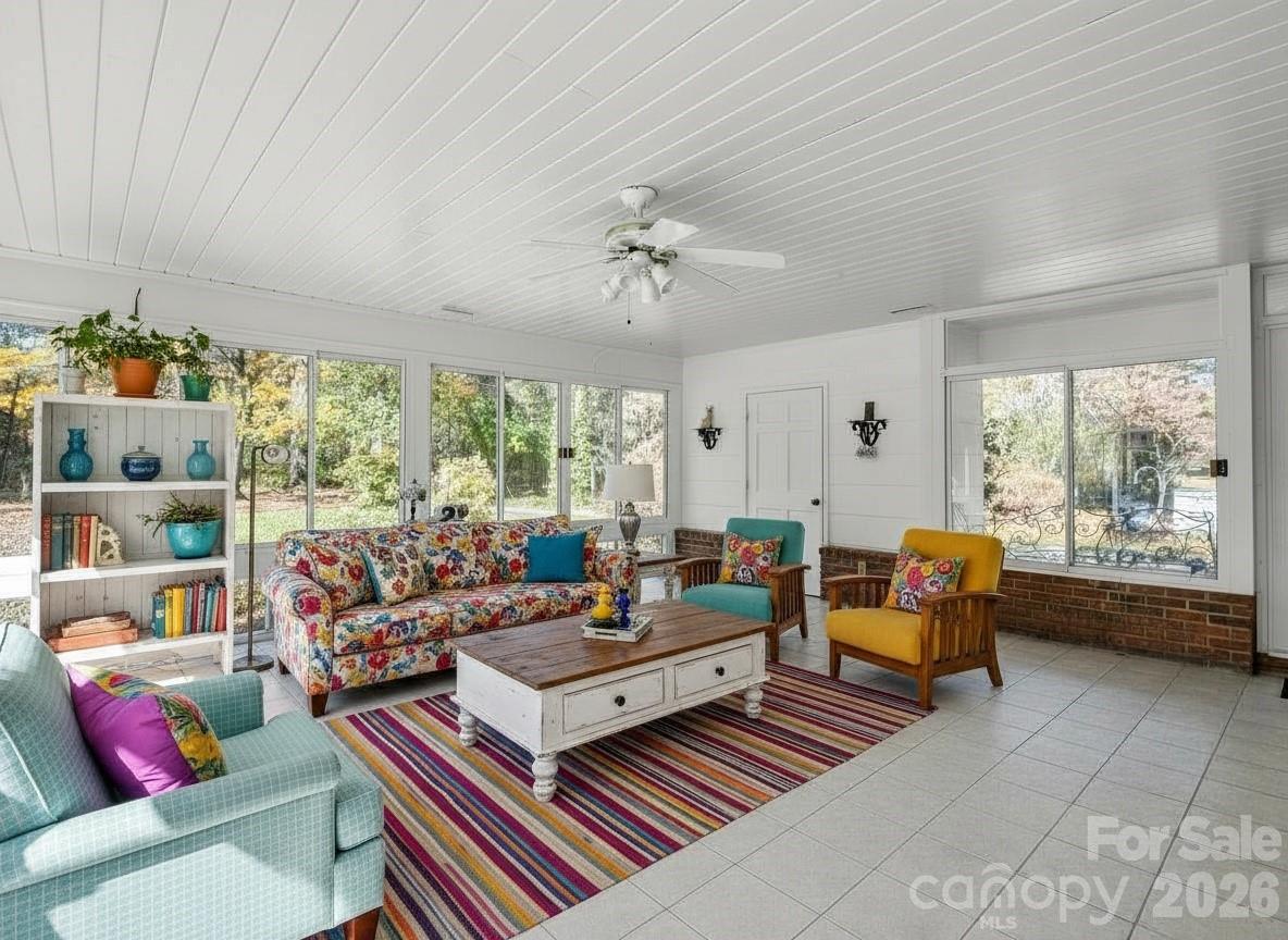 1867 Fruitland Road