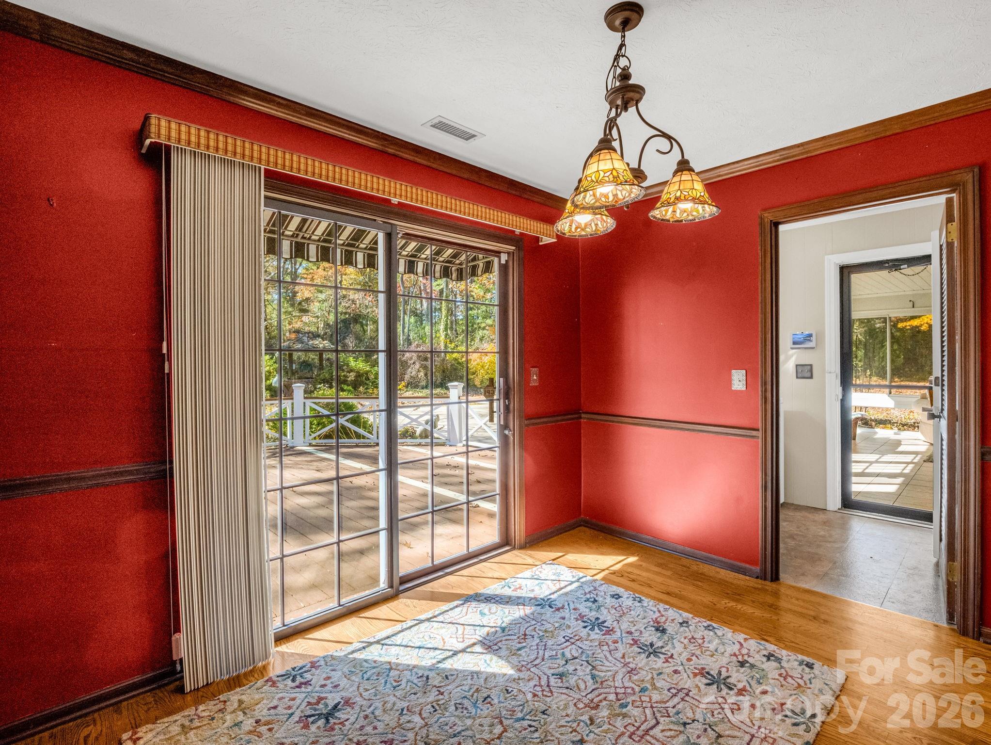 1867 Fruitland Road