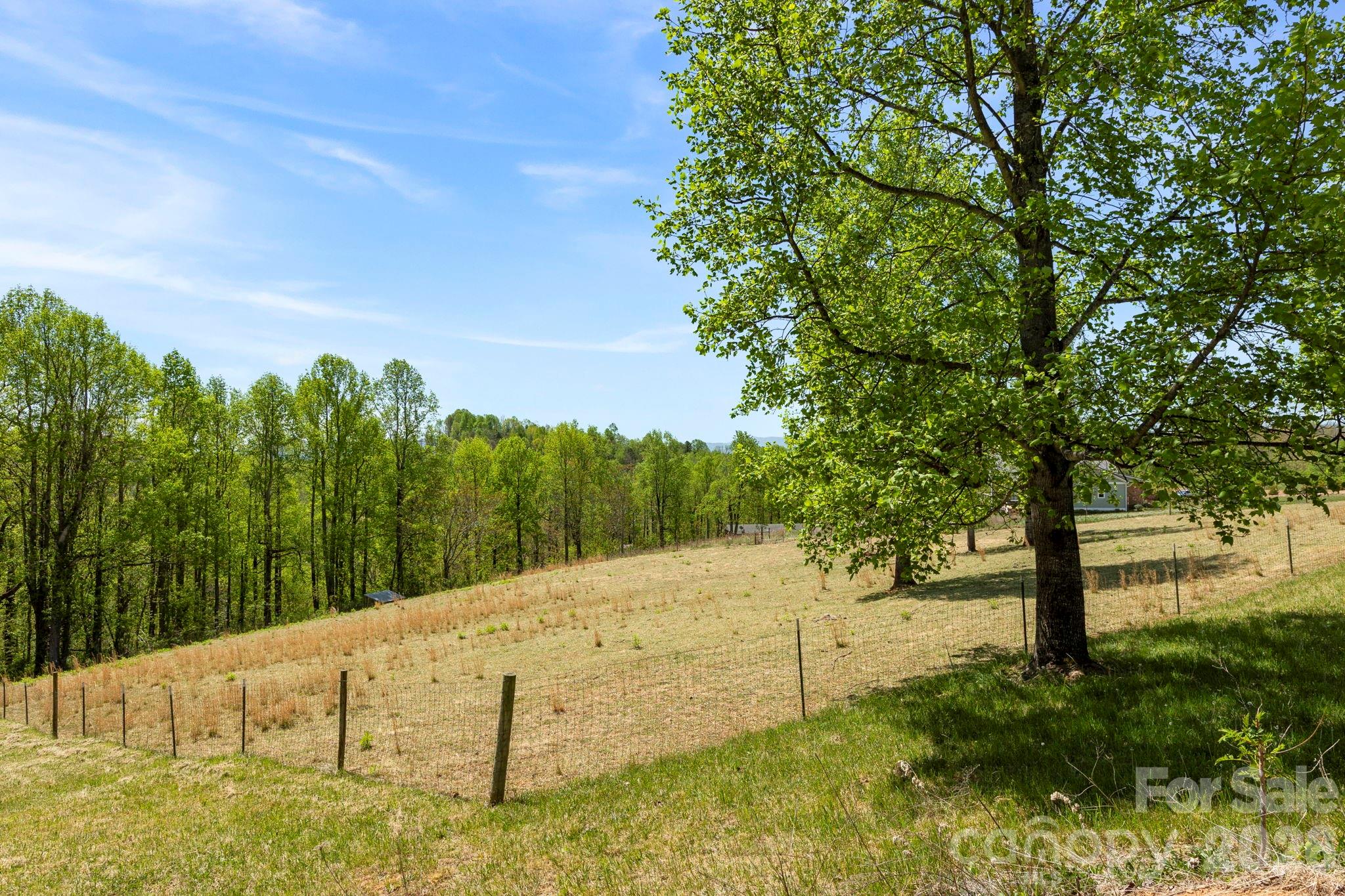 0 Simply Grateful Drive