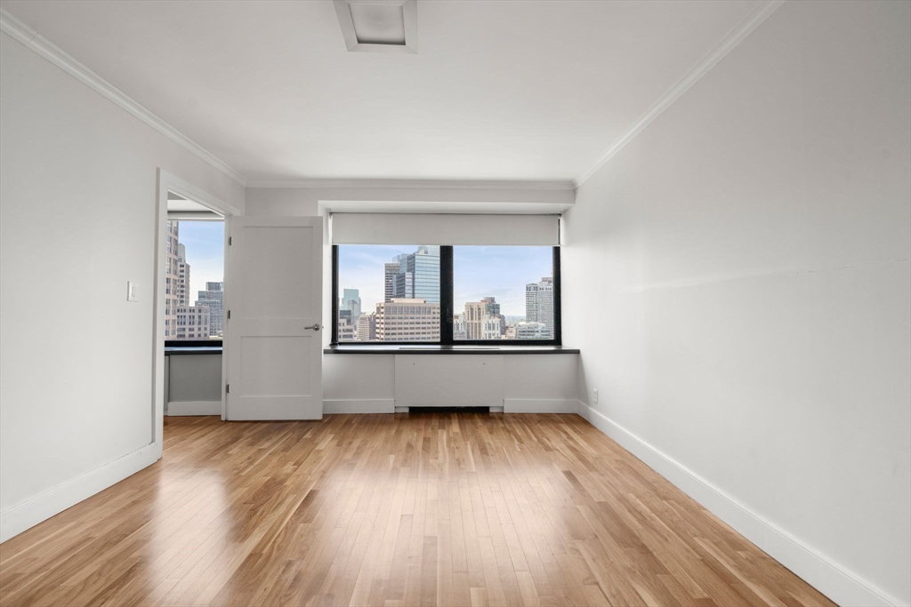 65 E India Row # 31H
