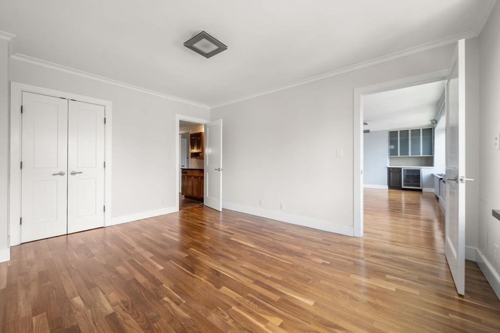 65 E India Row # 31H