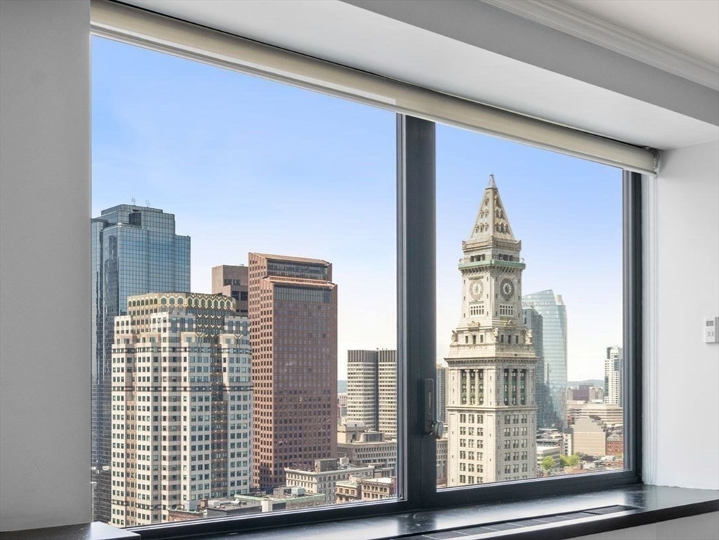 65 E India Row # 31H
