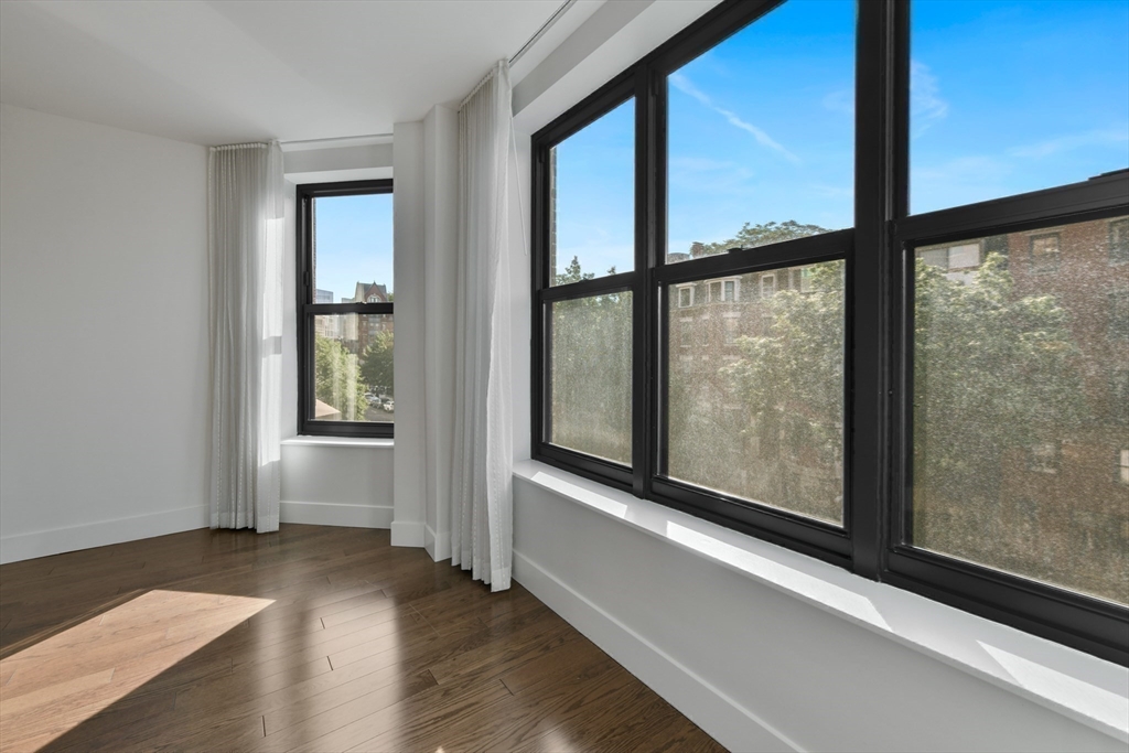 303 Columbus Ave # 403
