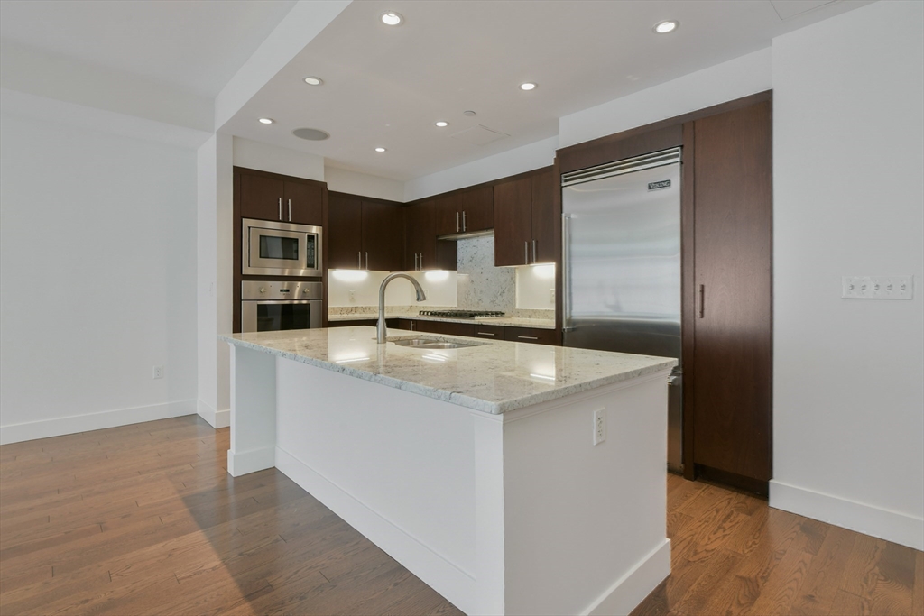 303 Columbus Ave # 403
