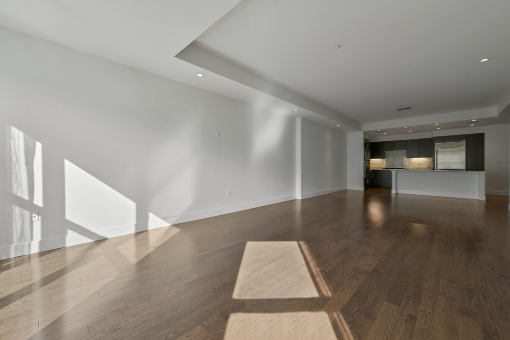 303 Columbus Ave # 403