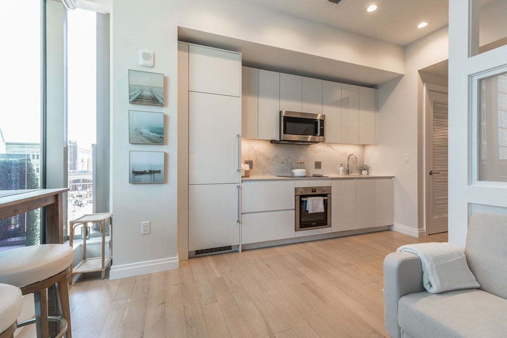 133 Seaport Boulevard # 502