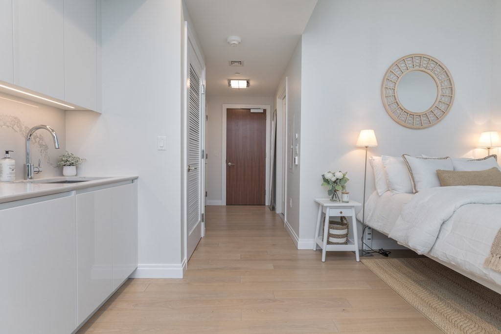 133 Seaport Boulevard # 502