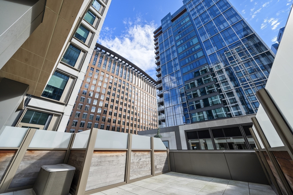 133 Seaport Blvd # 521