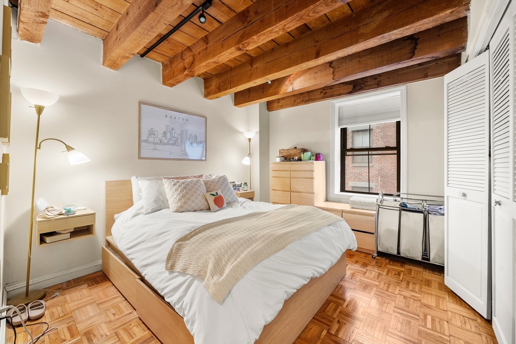 120 Commercial Street # 2 Unit: 3-2