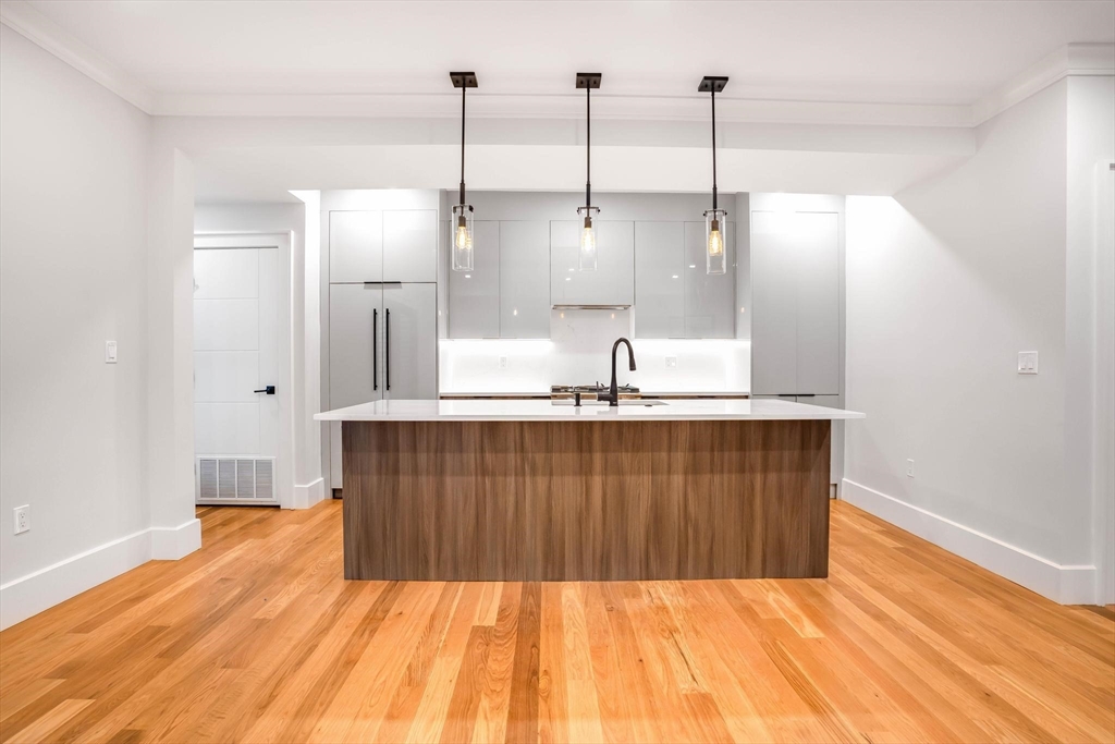 31 Mercer Street # 2