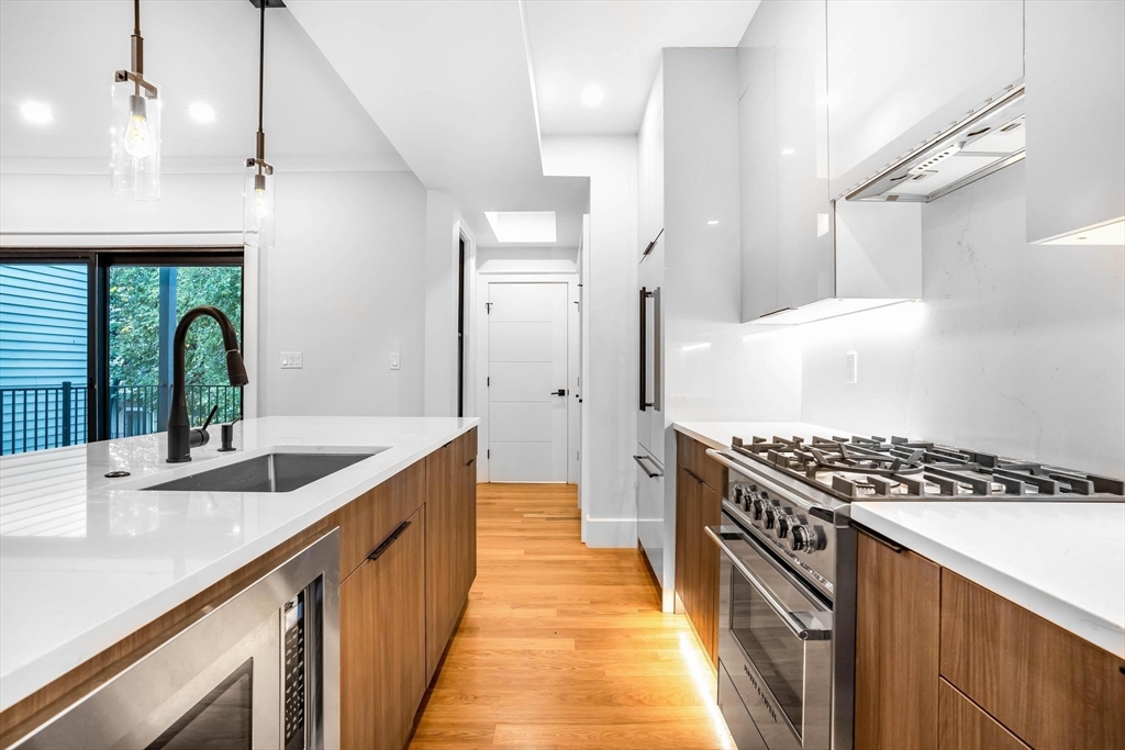 31 Mercer Street # 2