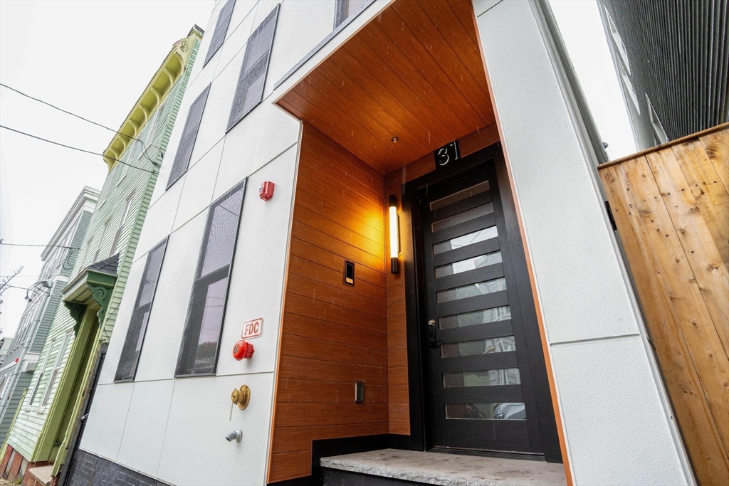 31 Mercer Street # 2